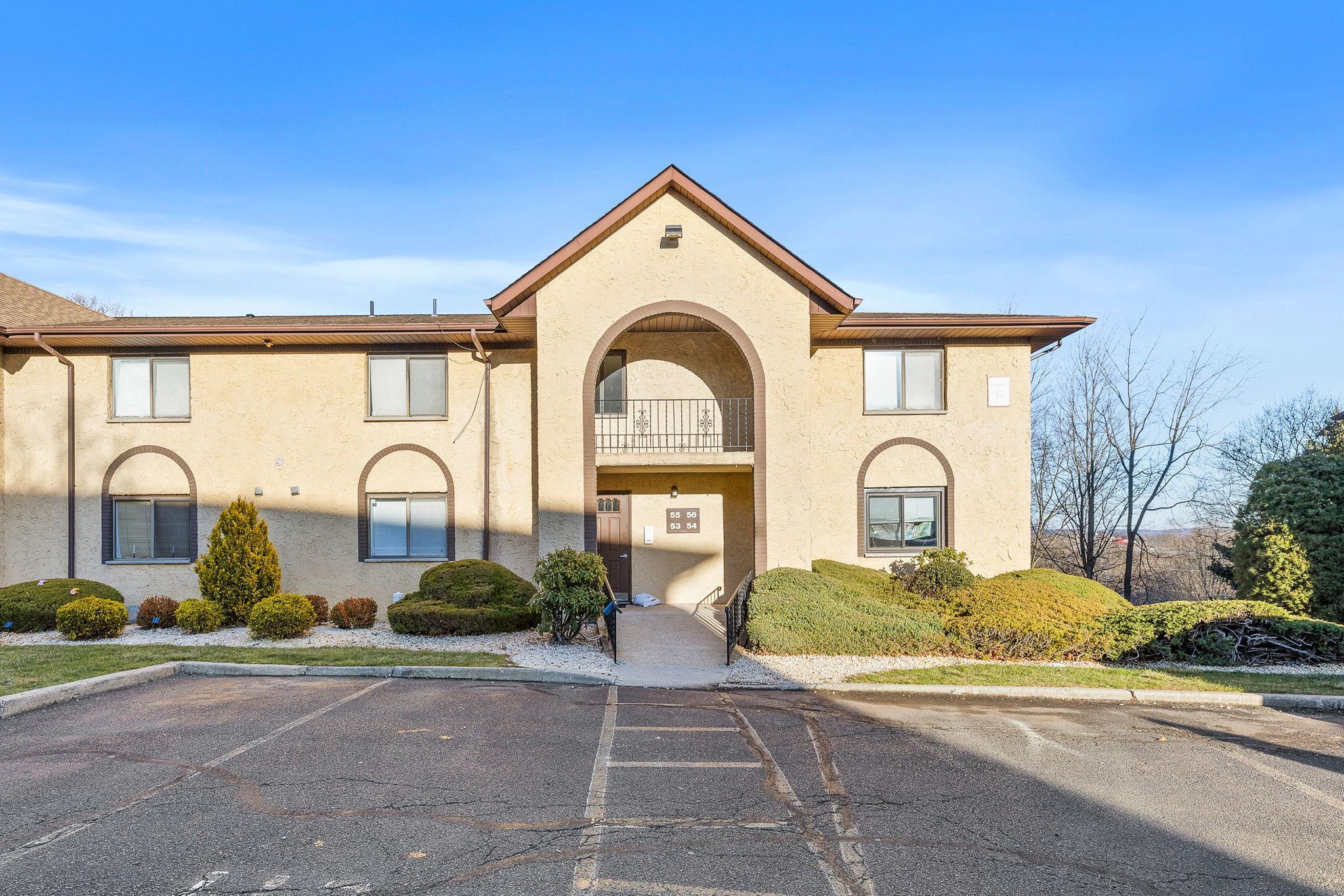 Omni Parc Dr, Nanuet, NY 10954