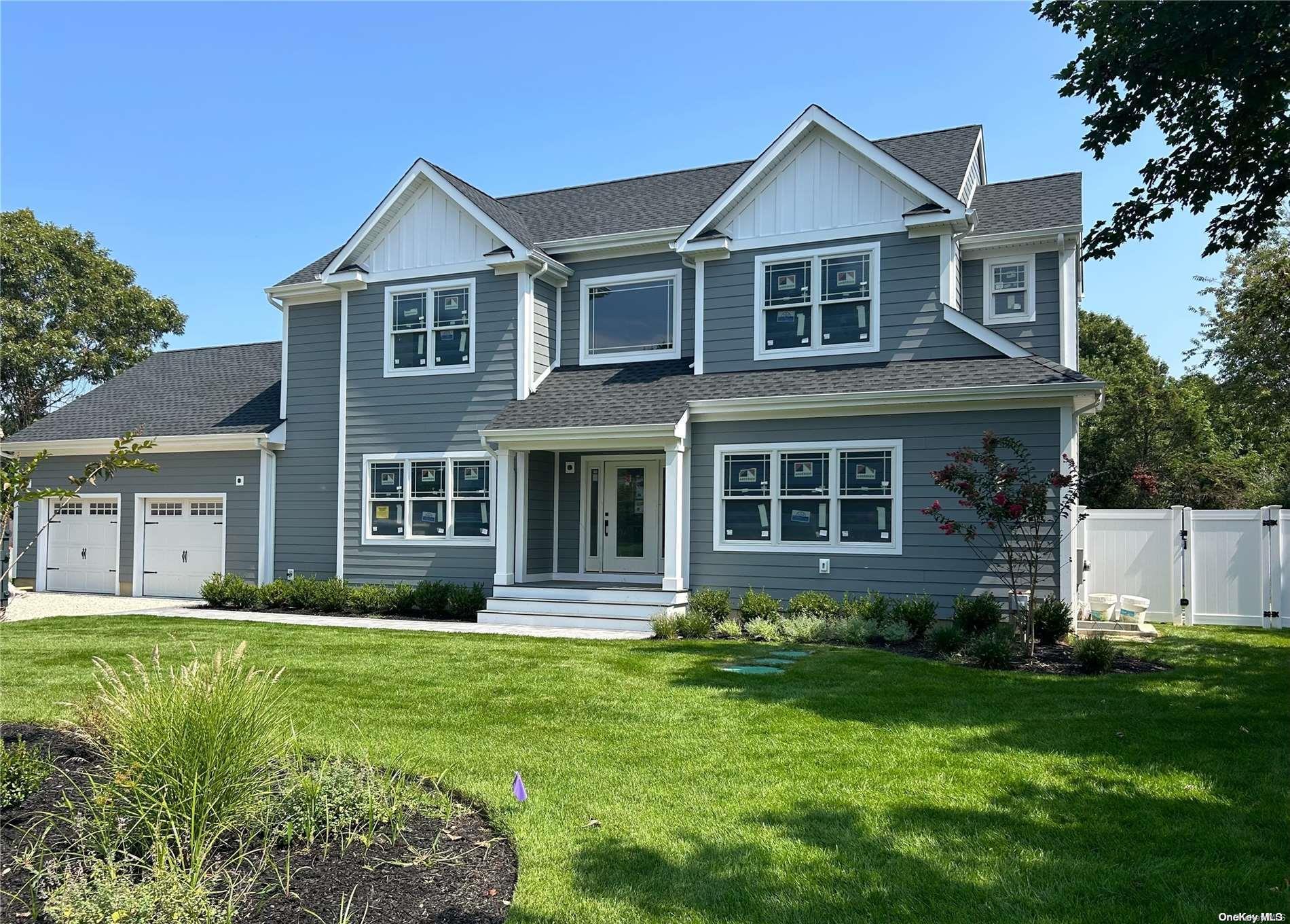 Oak Ct, East Marion, NY 11939