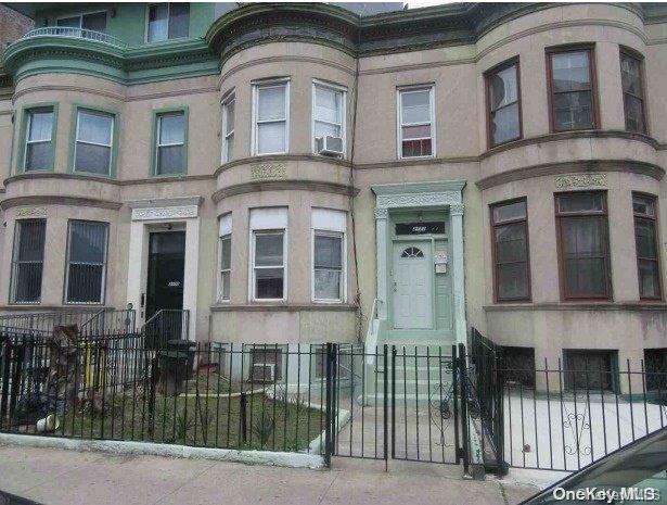 Regent Pl, Brooklyn, NY 11226
