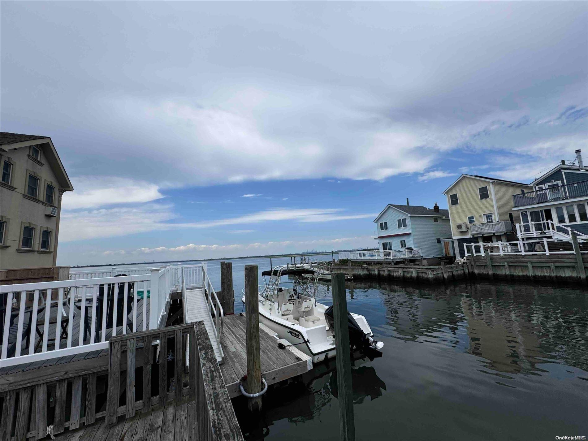 W 13th Rd, Broad Channel, NY 11693