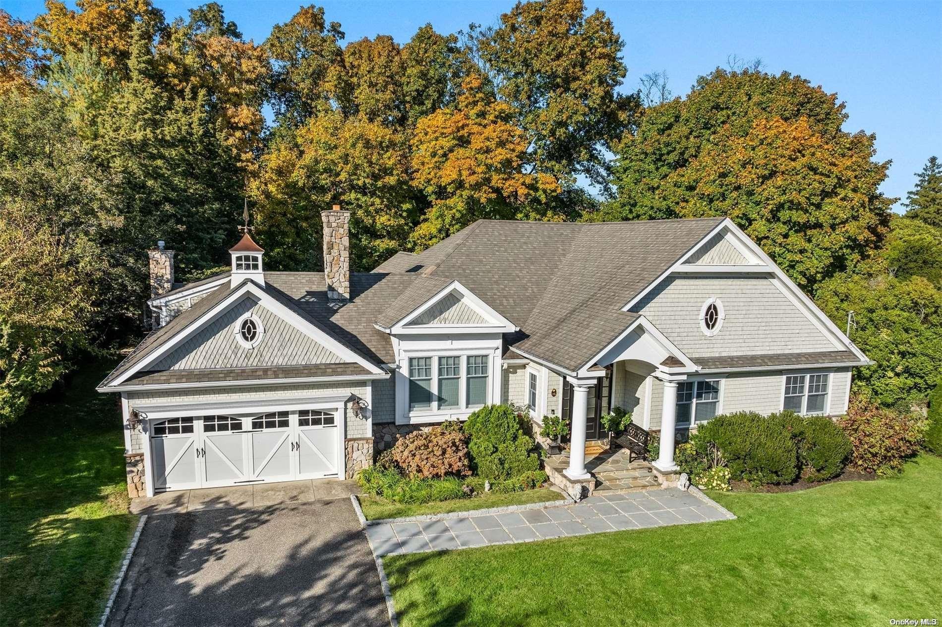 Judy Ct, Centerport, NY 11721