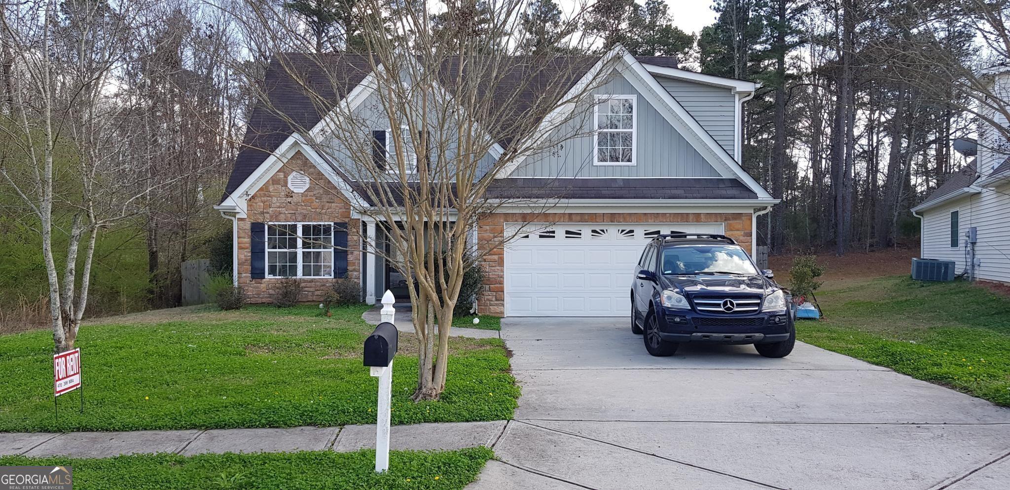 Millbrook Village Dr, Tyrone, GA 30290