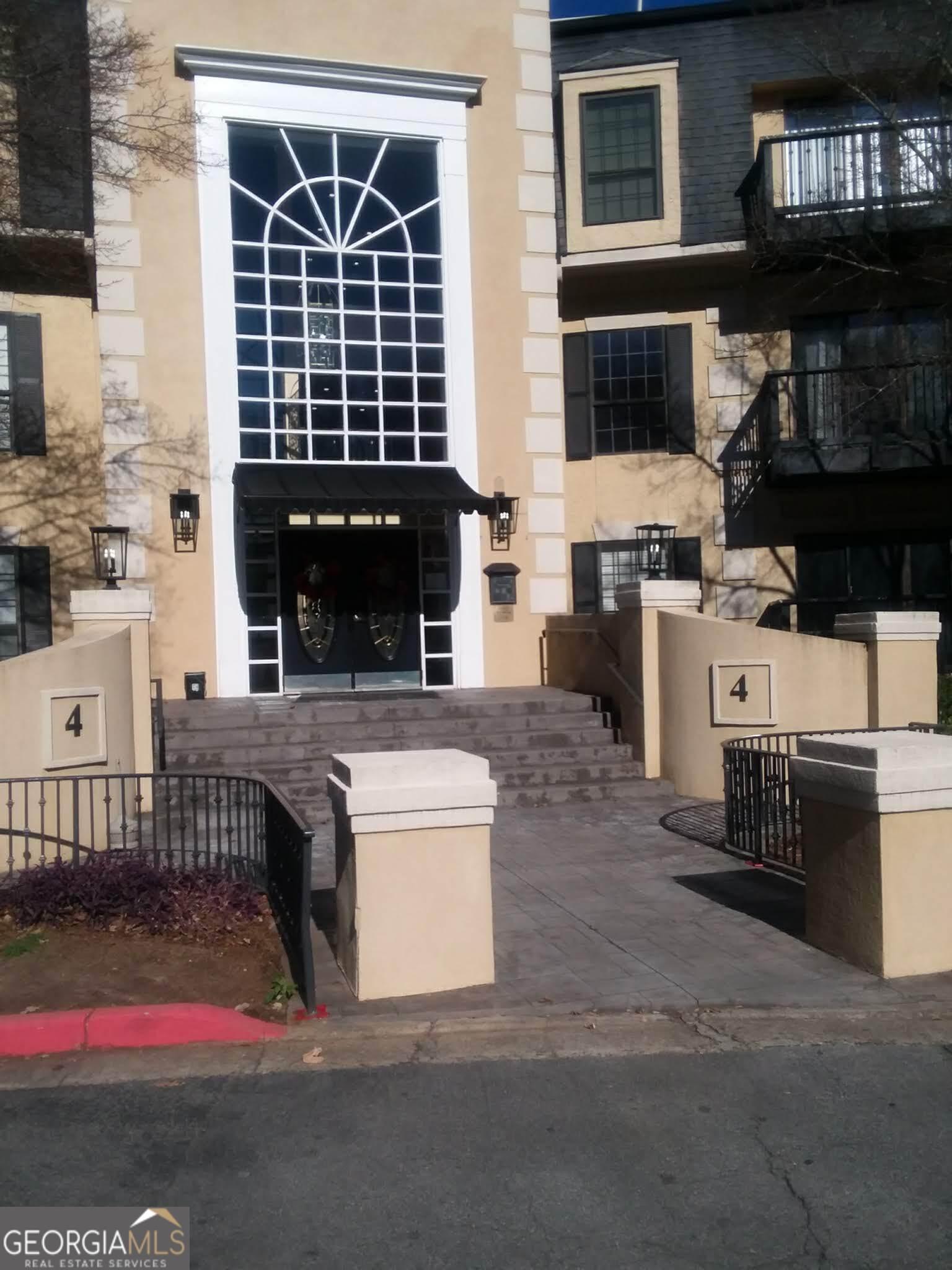 Pine Heights Dr Ne, Atlanta, GA 30324