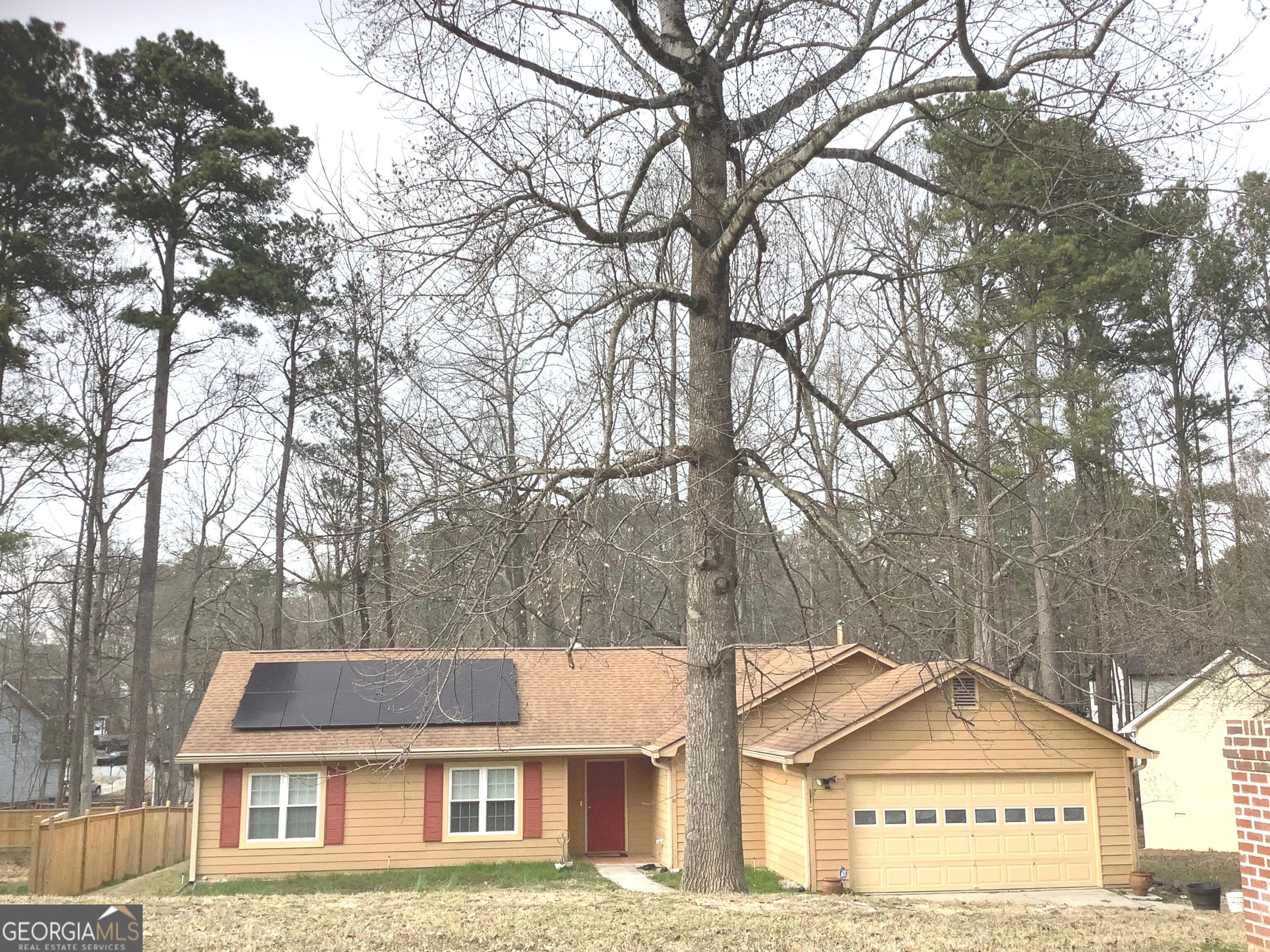 River Glen Dr, Riverdale, GA 30296