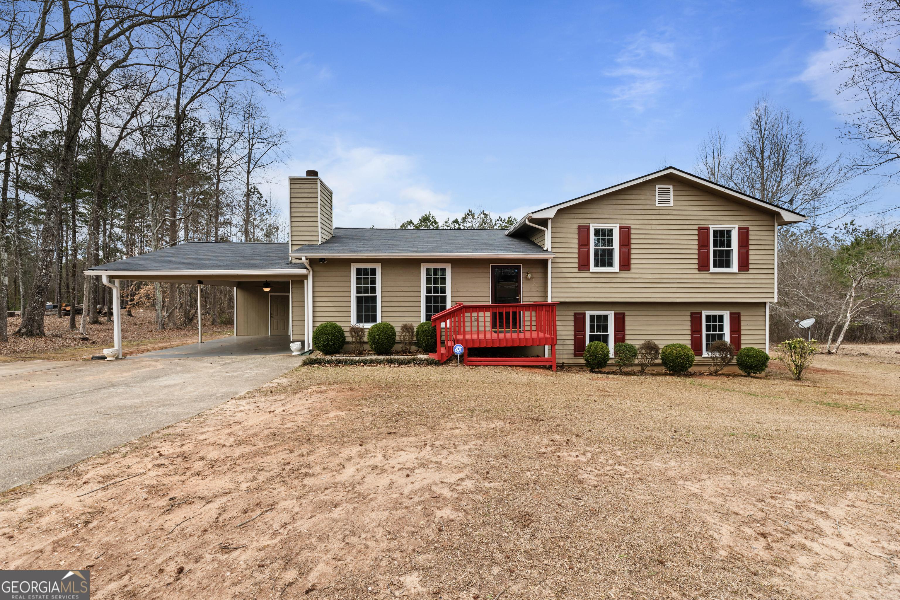Wilson Cir, Newnan, GA 30263