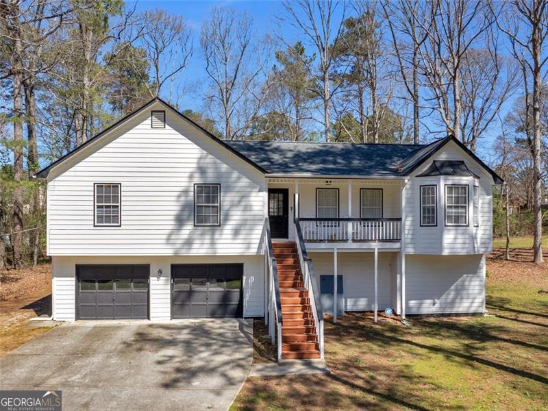 Chateauguay Dr, Ellenwood, GA 30294