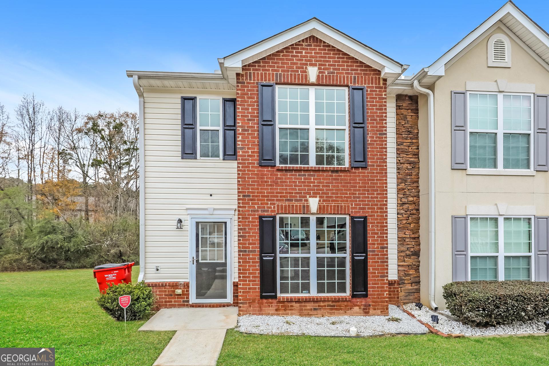 Carlington Ln, Jonesboro, GA 30236