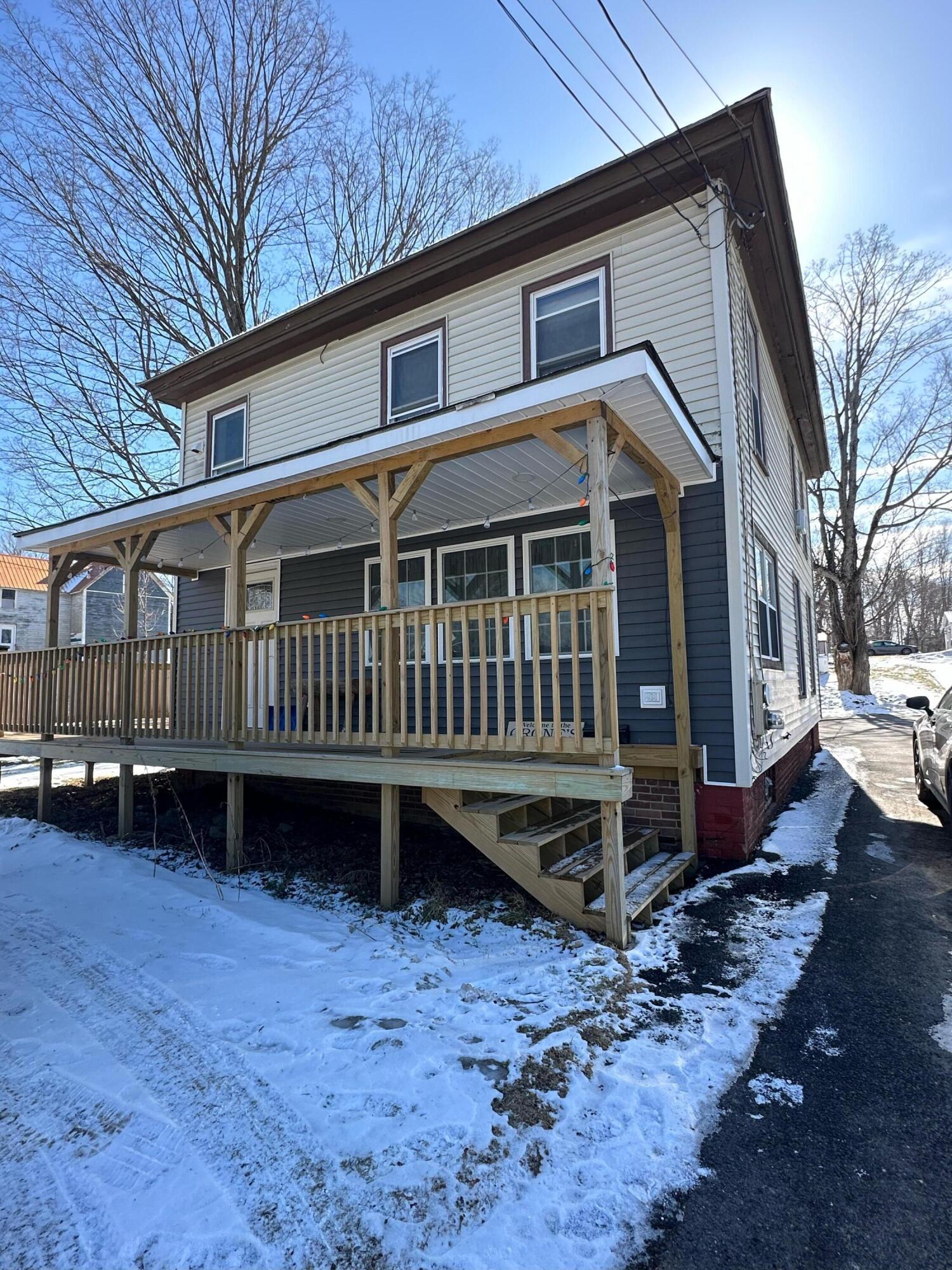 Park St, Houlton, ME 04730