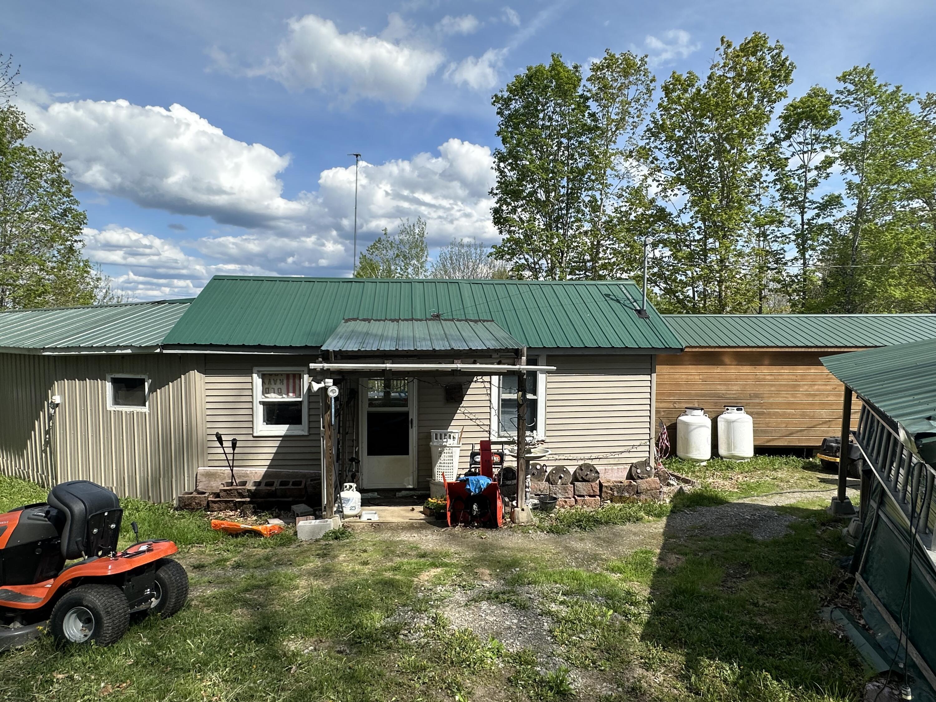 Nagle Ln, Weston, ME 04424