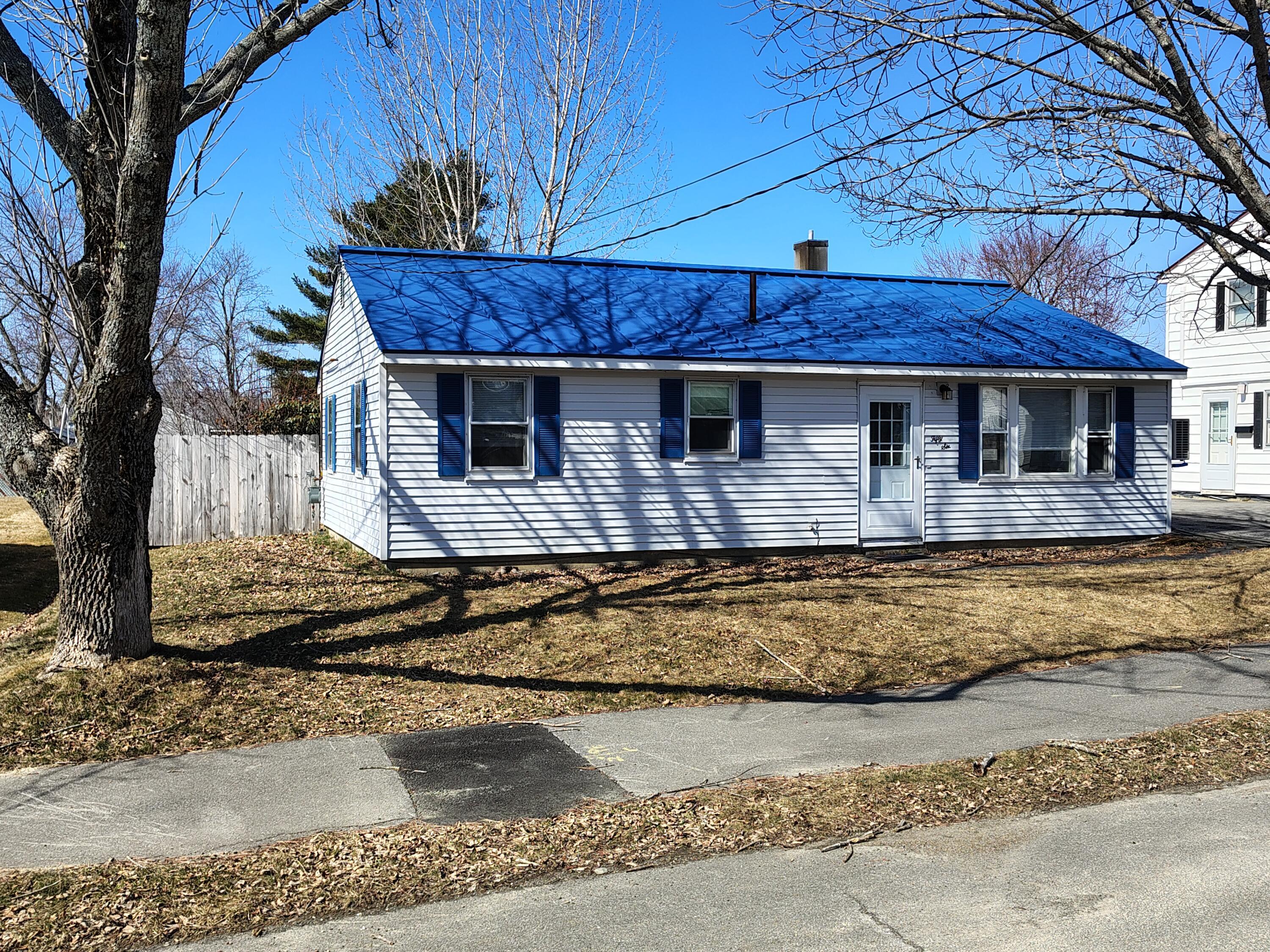 Jowett St, Bangor, ME 04401