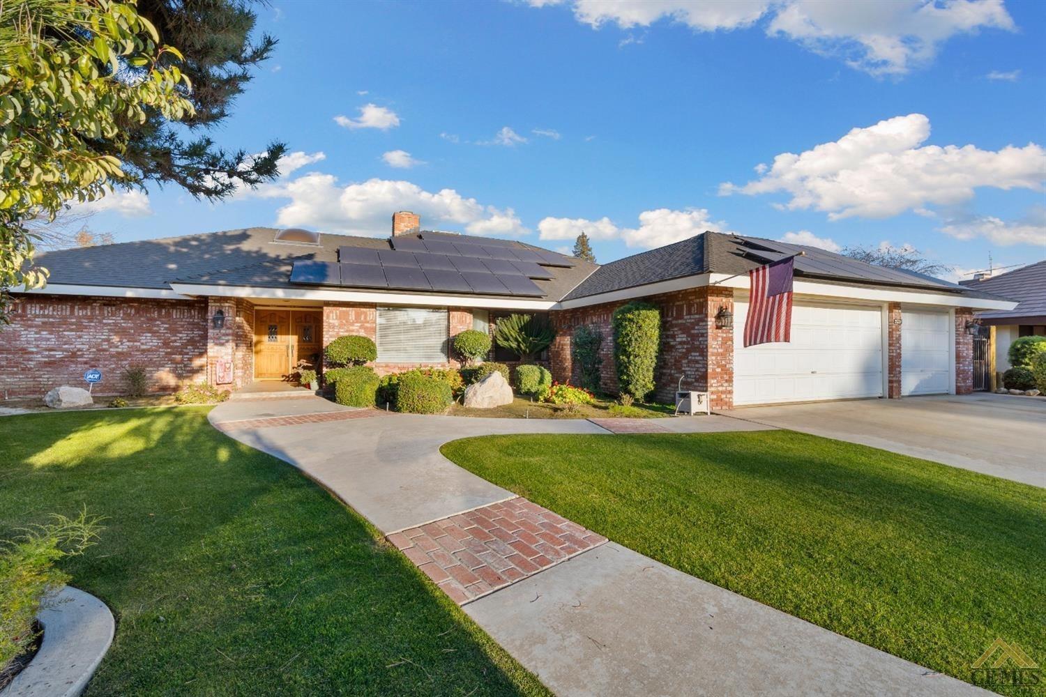 Deville Ct, Bakersfield, CA 93308