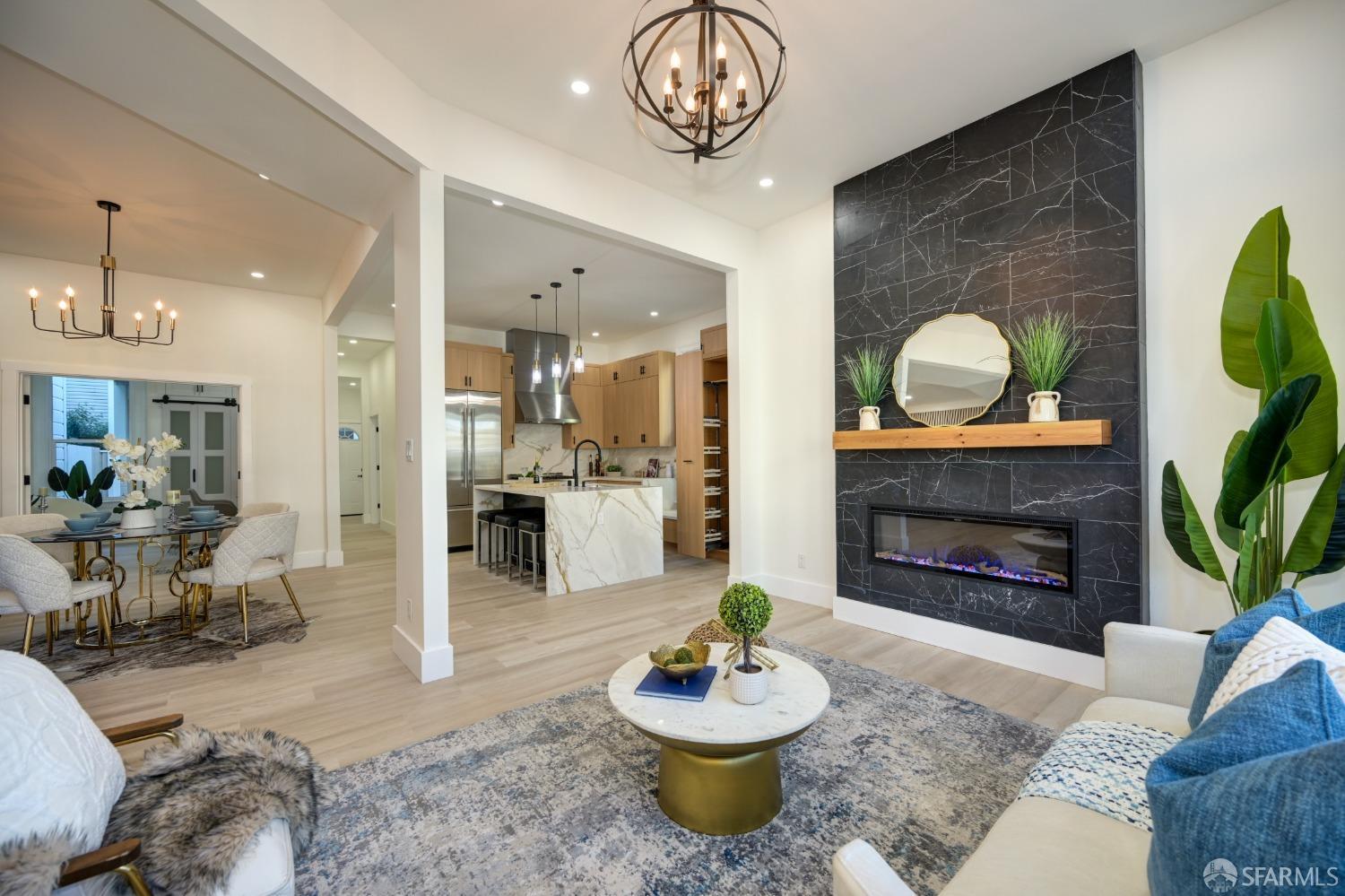 Lyon St, San Francisco, CA 94115