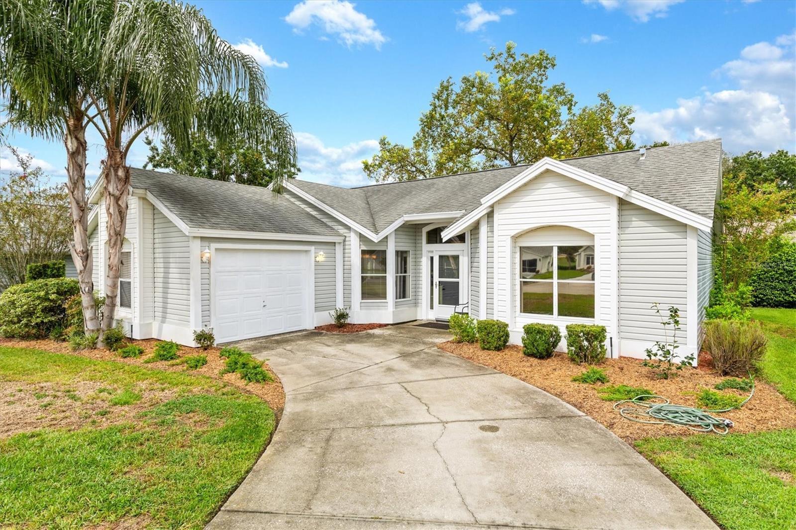 Ventura Ct, Lady Lake, FL 32159