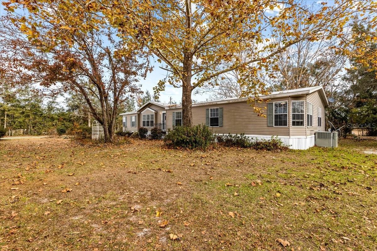 Se 60th Ave, Trenton, FL 32693