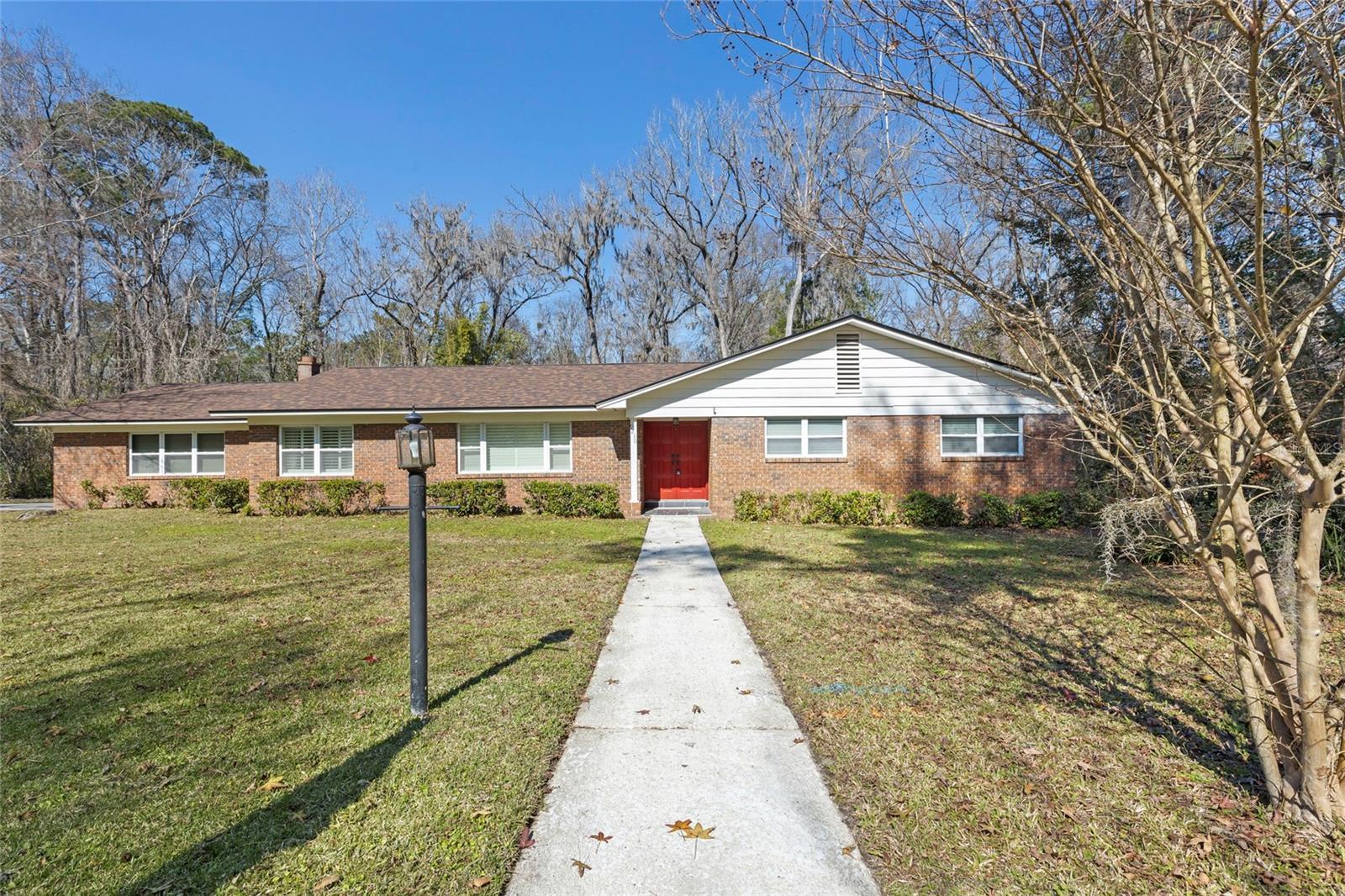 Nw 10th Pl, Gainesville, FL 32606
