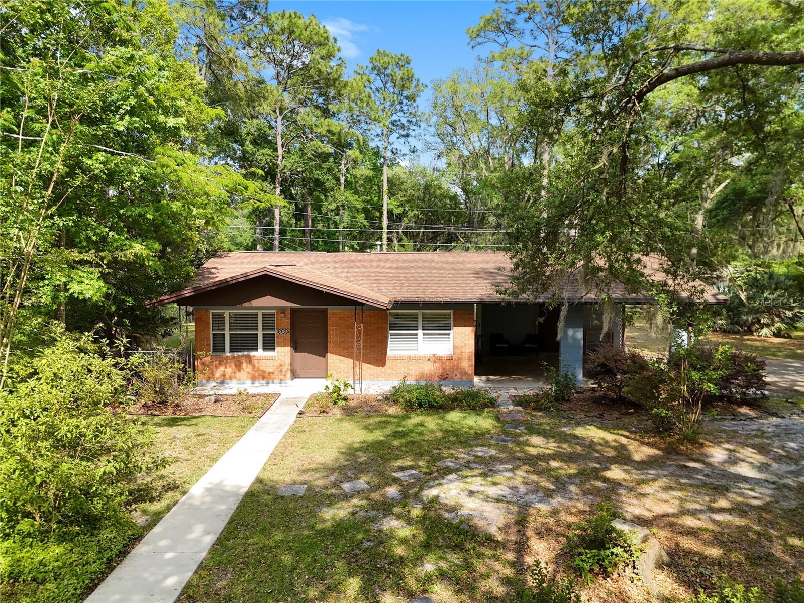 Nw 21st Ter, Gainesville, FL 32605