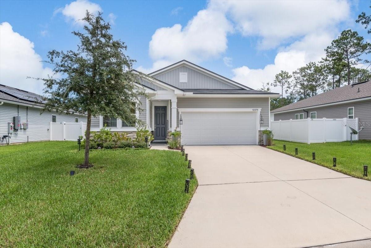 Bonnet Ct, Jacksonville, FL 32226
