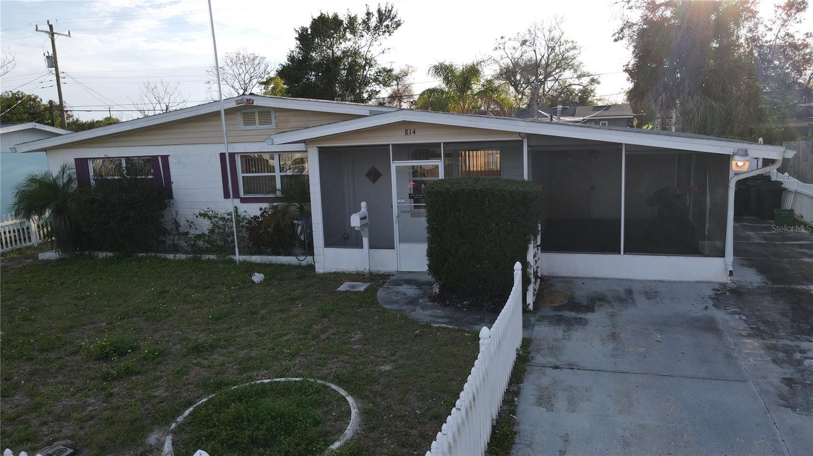 Lewis Dr, Daytona Beach, FL 32117