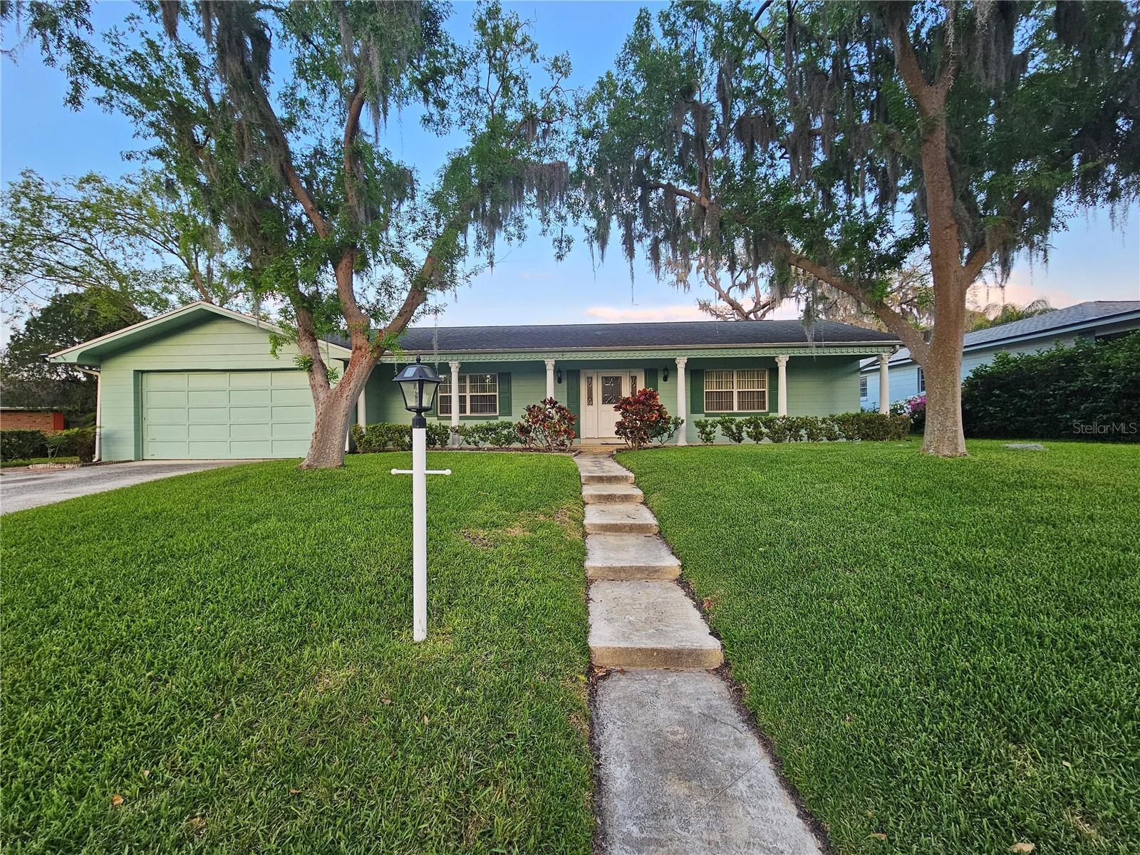 Glen Arden Way, Altamonte Springs, FL 32701