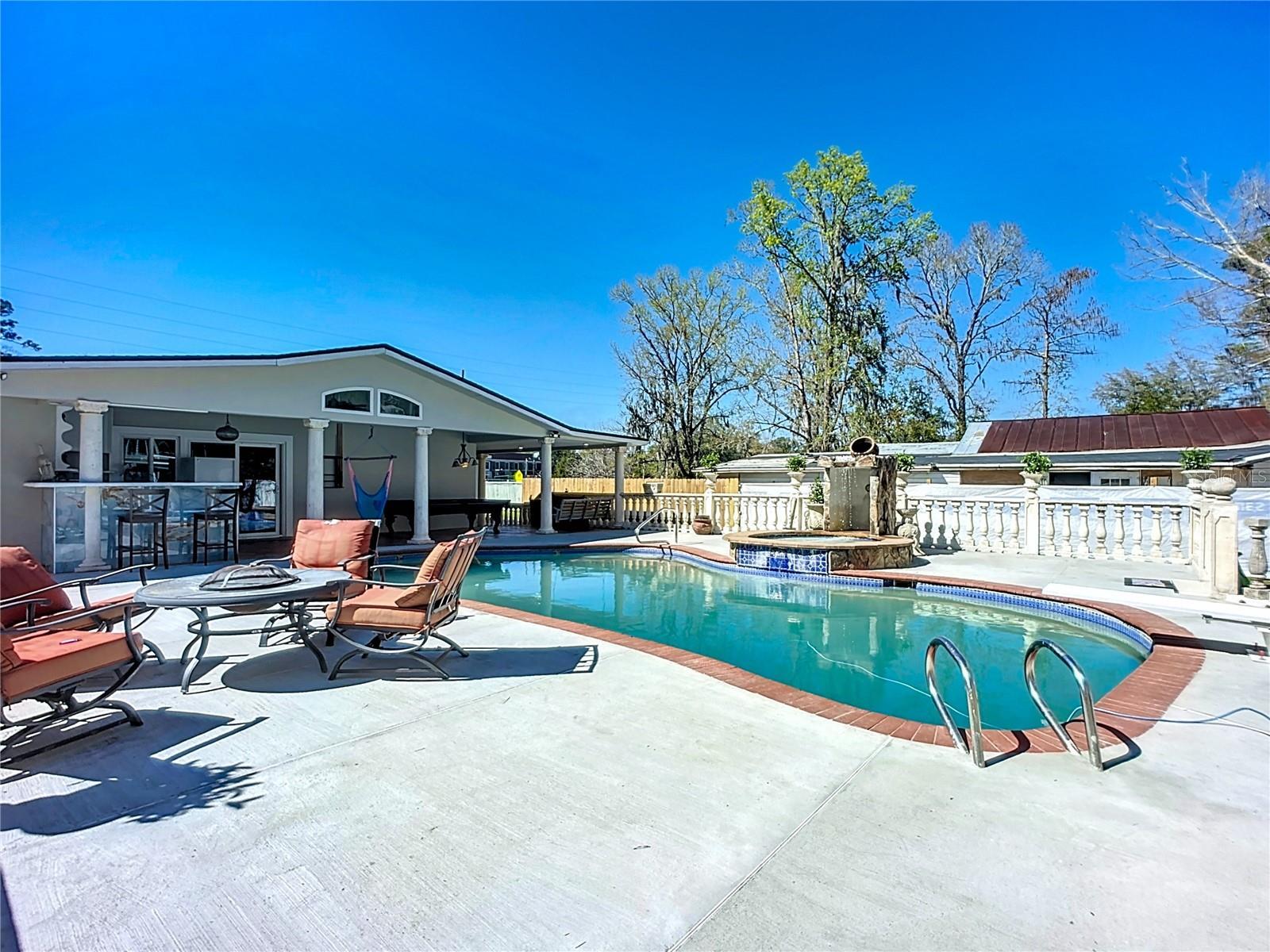 Duval Rd, Jacksonville, FL 32218