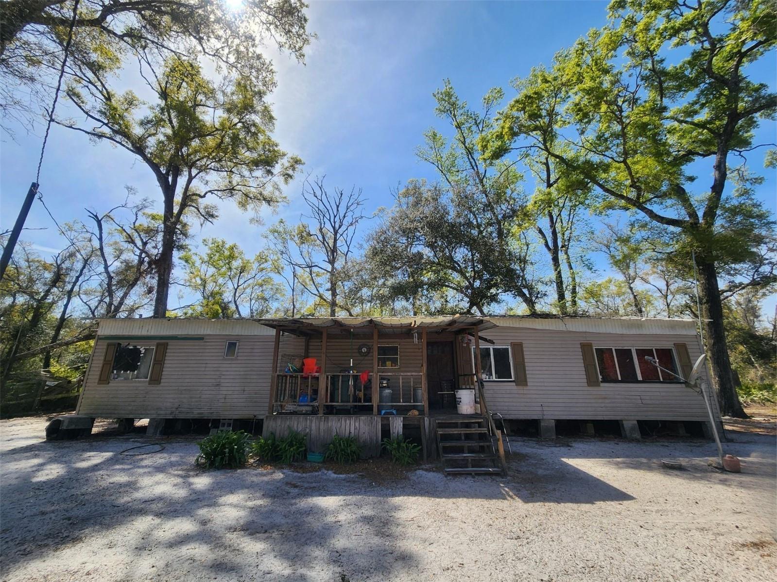 Ne 544th St, Old Town, FL 32680
