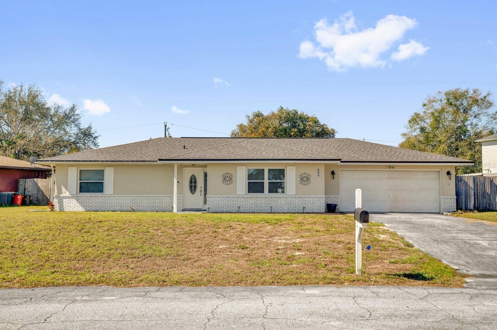 Glasgow Ave, Deltona, FL 32738