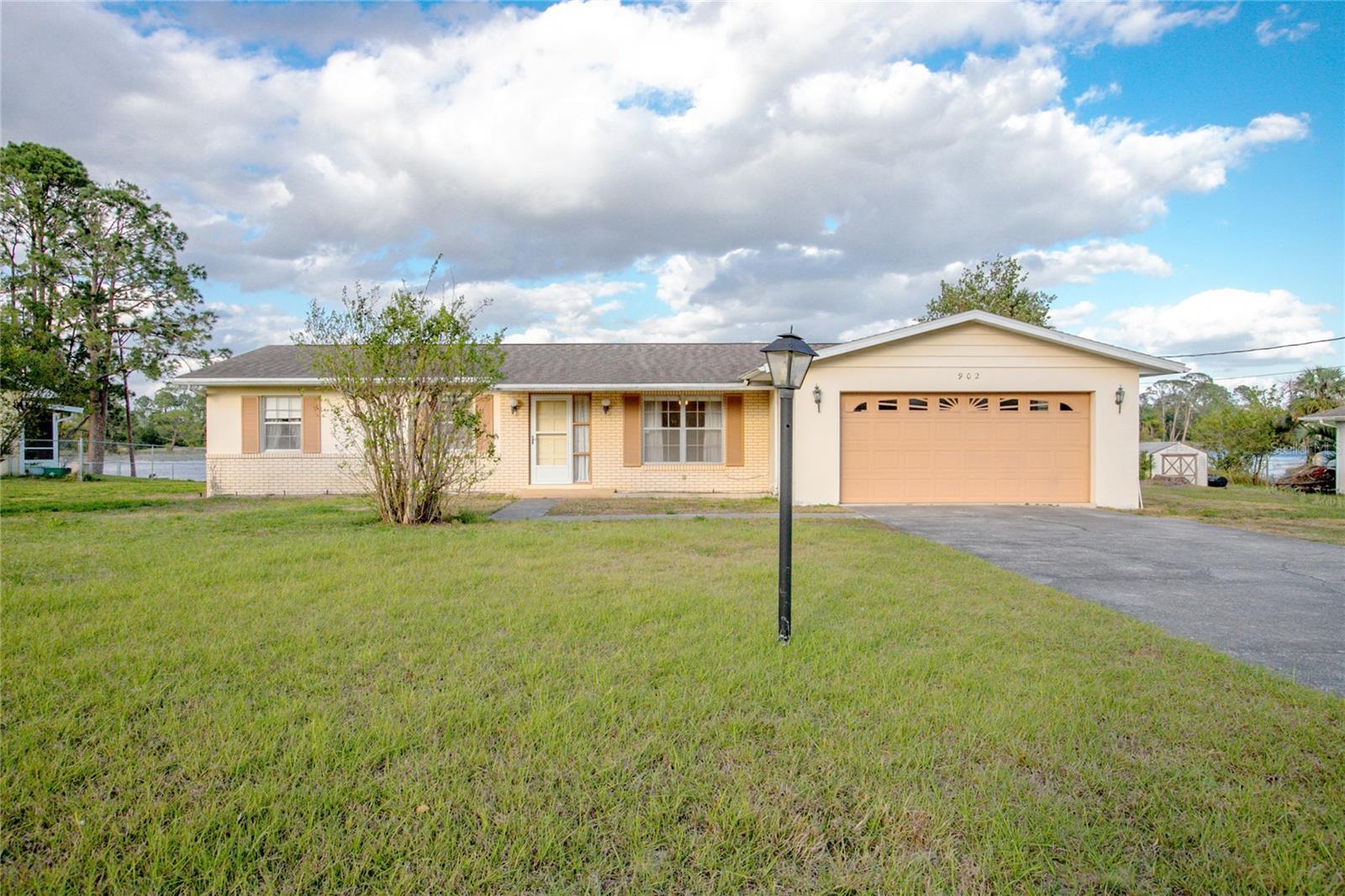 Cloverleaf Blvd, Deltona, FL 32725