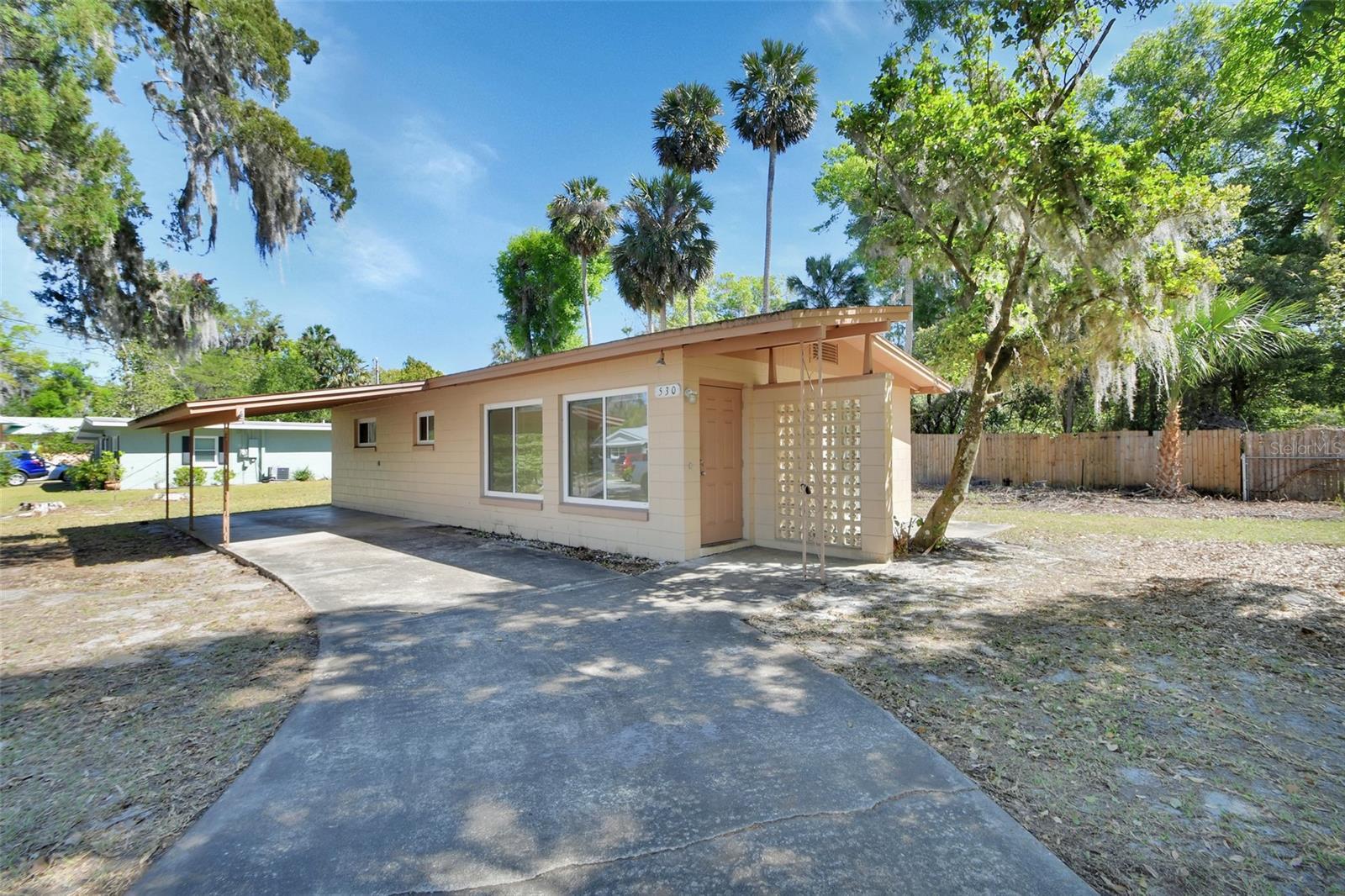 Taylor Dr, Orange City, FL 32763