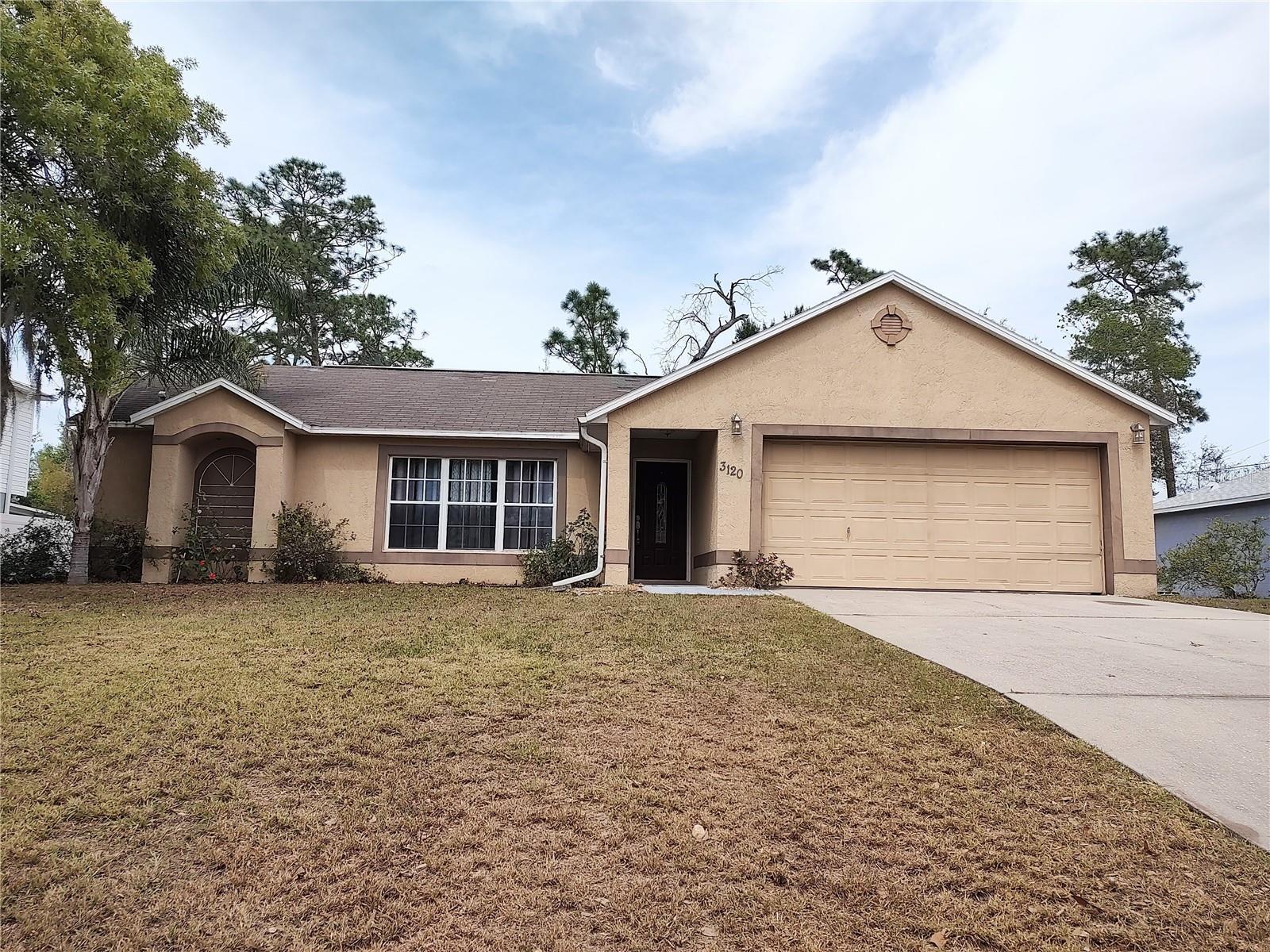 Byington Ter, Deltona, FL 32738