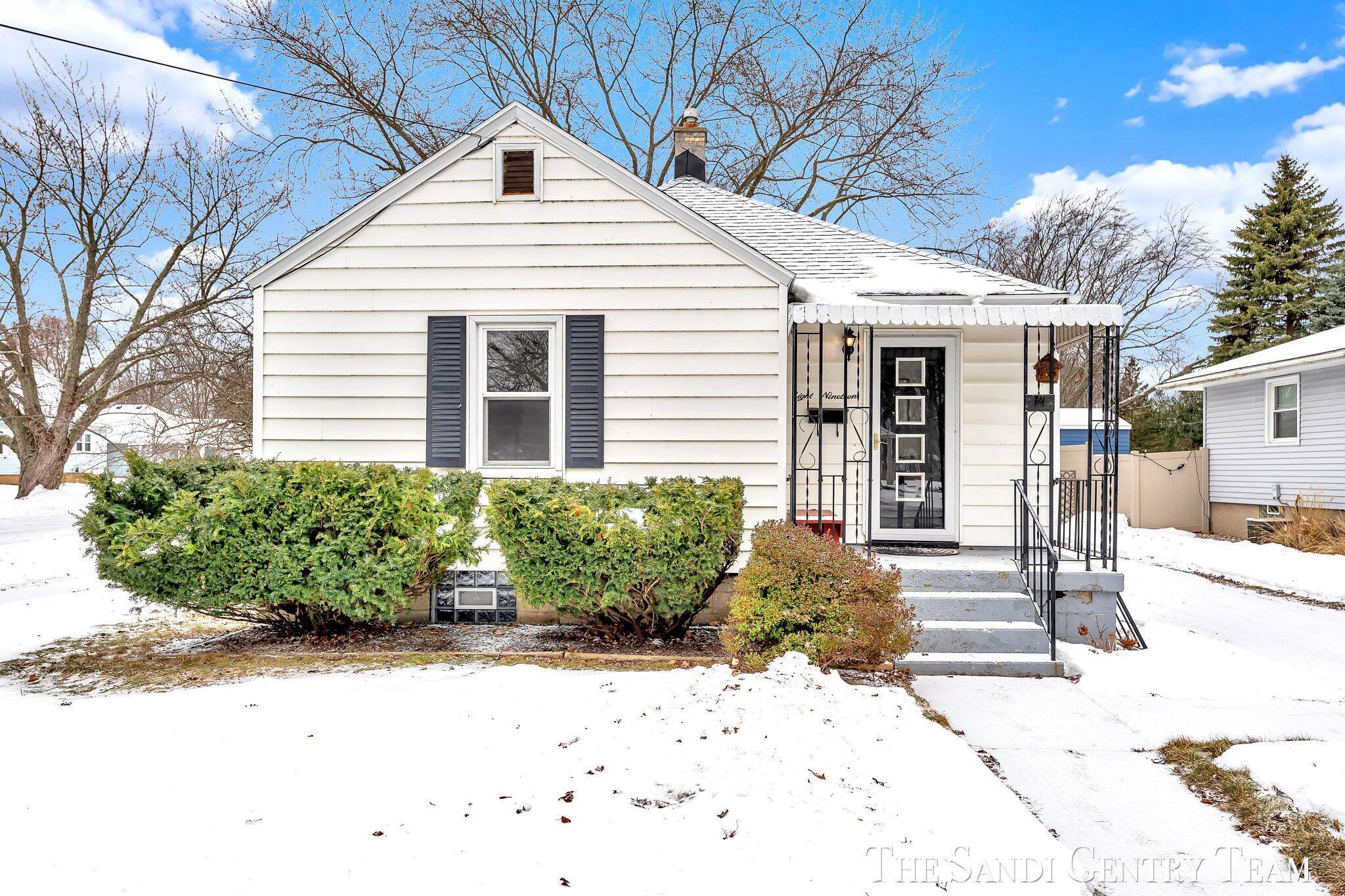 S Griffin St, Grand Haven, MI 49417