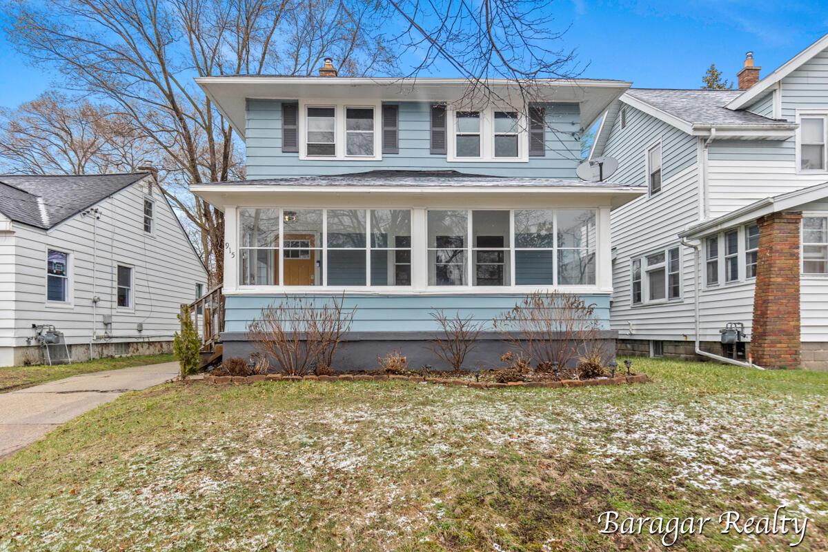 Ballard St Se, Grand Rapids, MI 49507