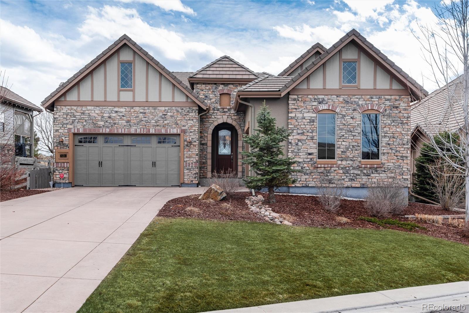 Hiddenbrook Ct, Littleton, CO 80126