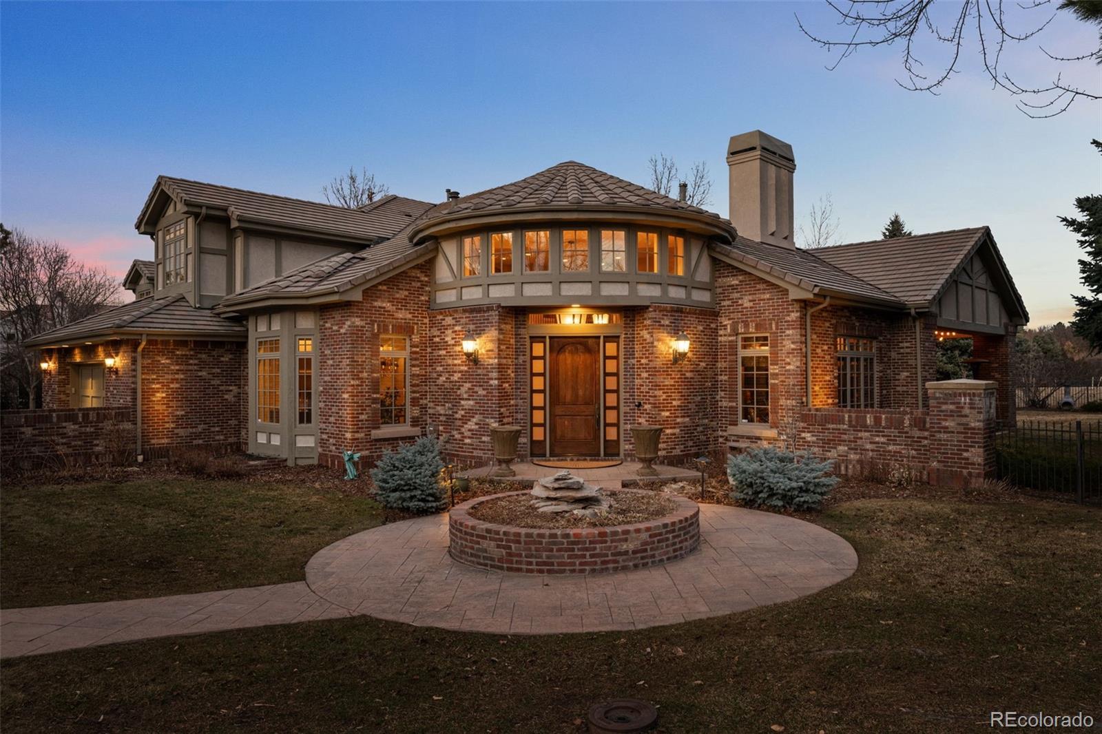 Redhawk Run, Englewood, CO 80113