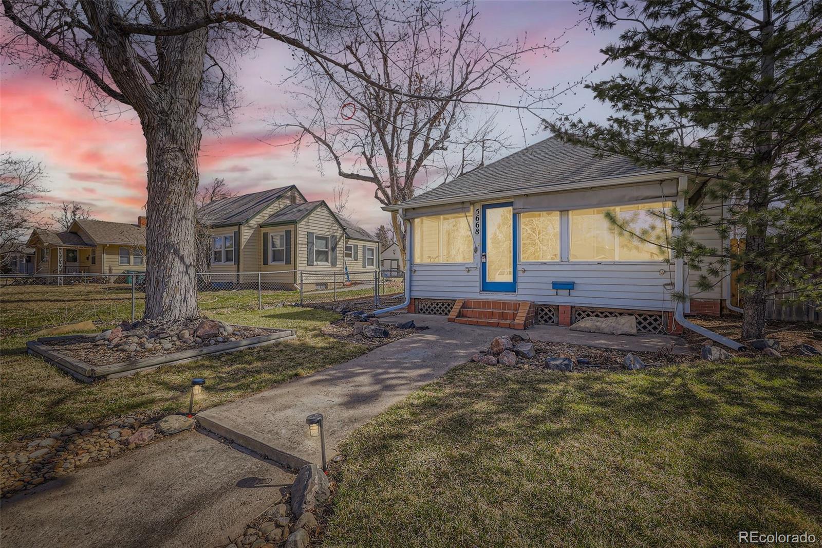 S Foresthill St, Littleton, CO 80120