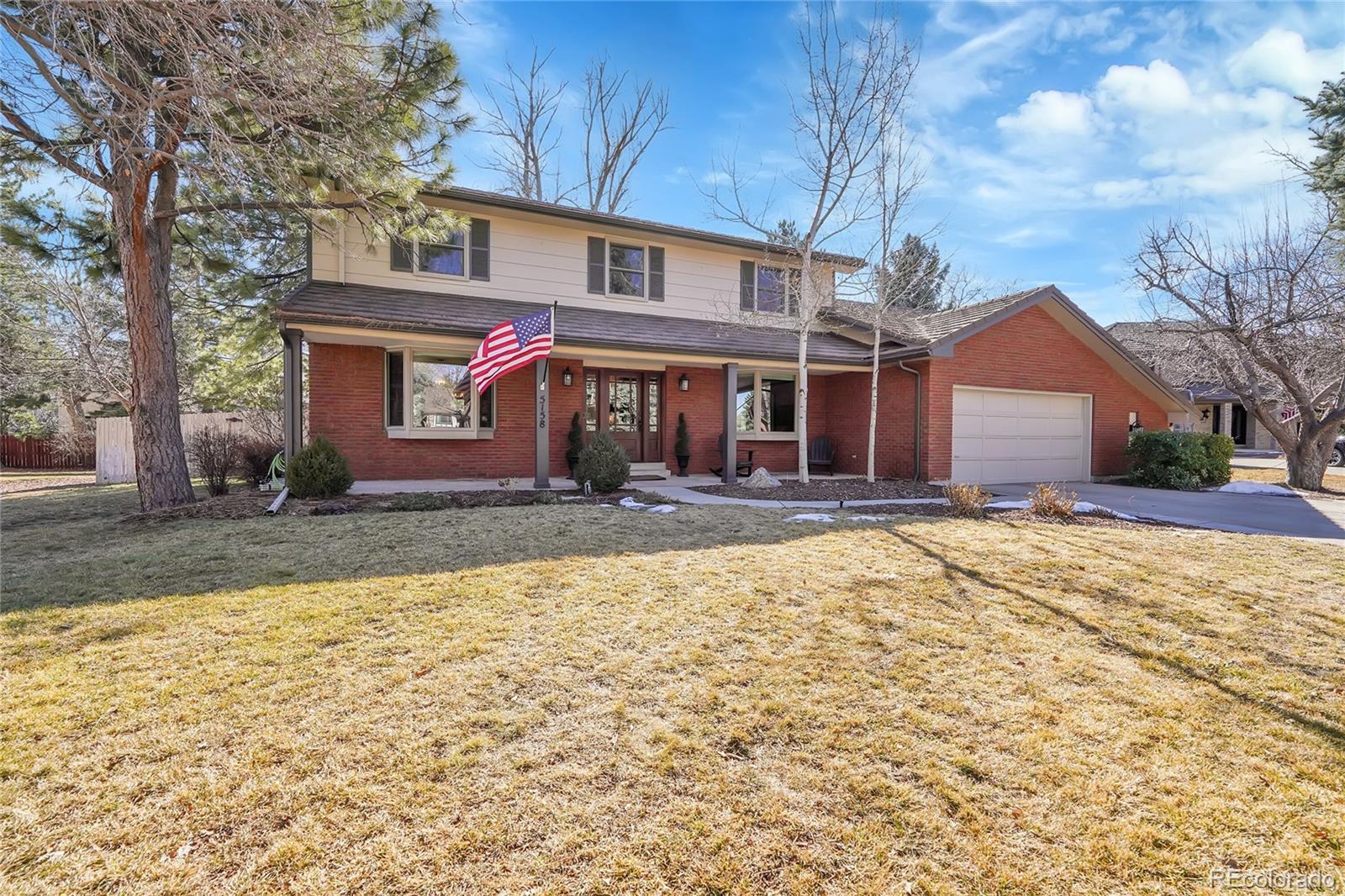 W Lake Pl, Littleton, CO 80123