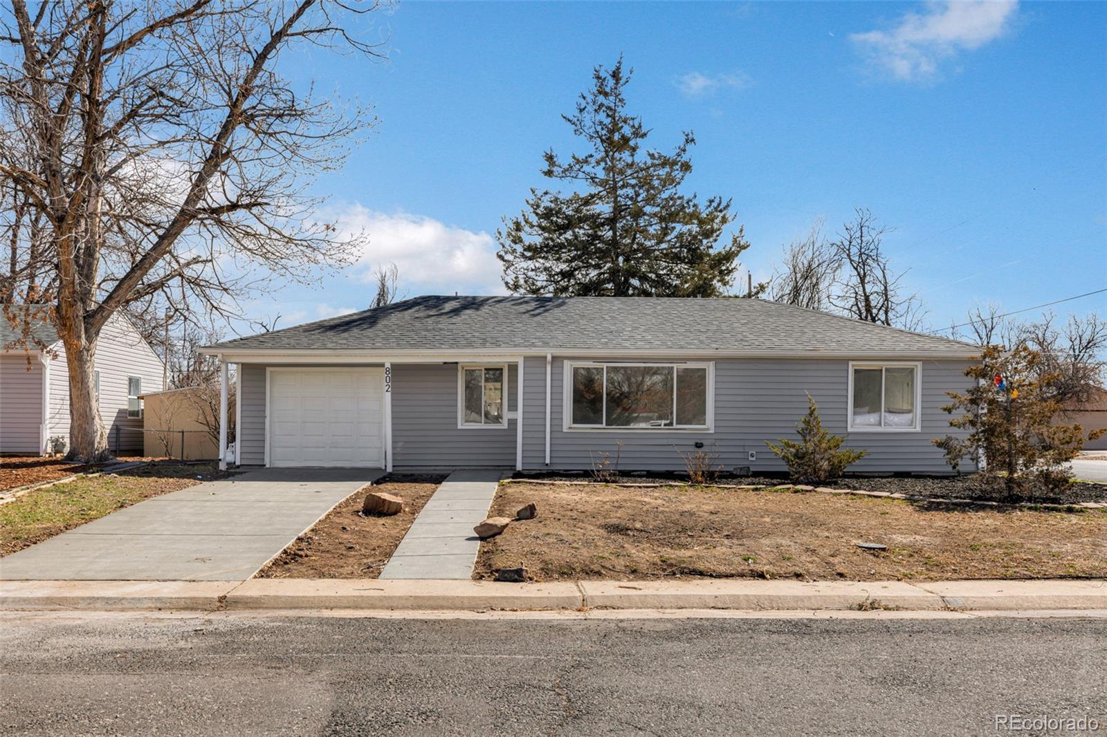 Geneva St, Aurora, CO 80010