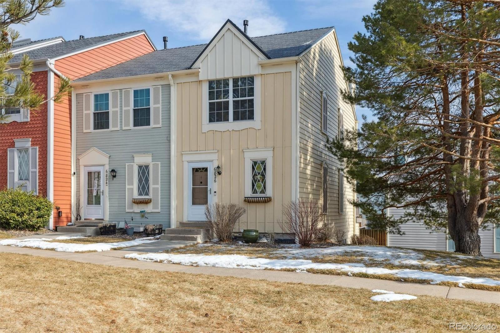 S Holland Way, Littleton, CO 80128