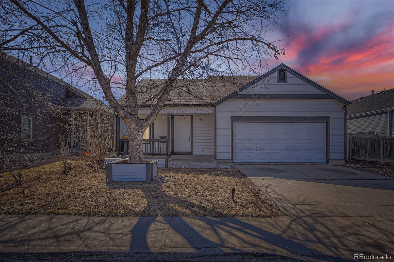 E 22nd Pl, Aurora, CO 80011