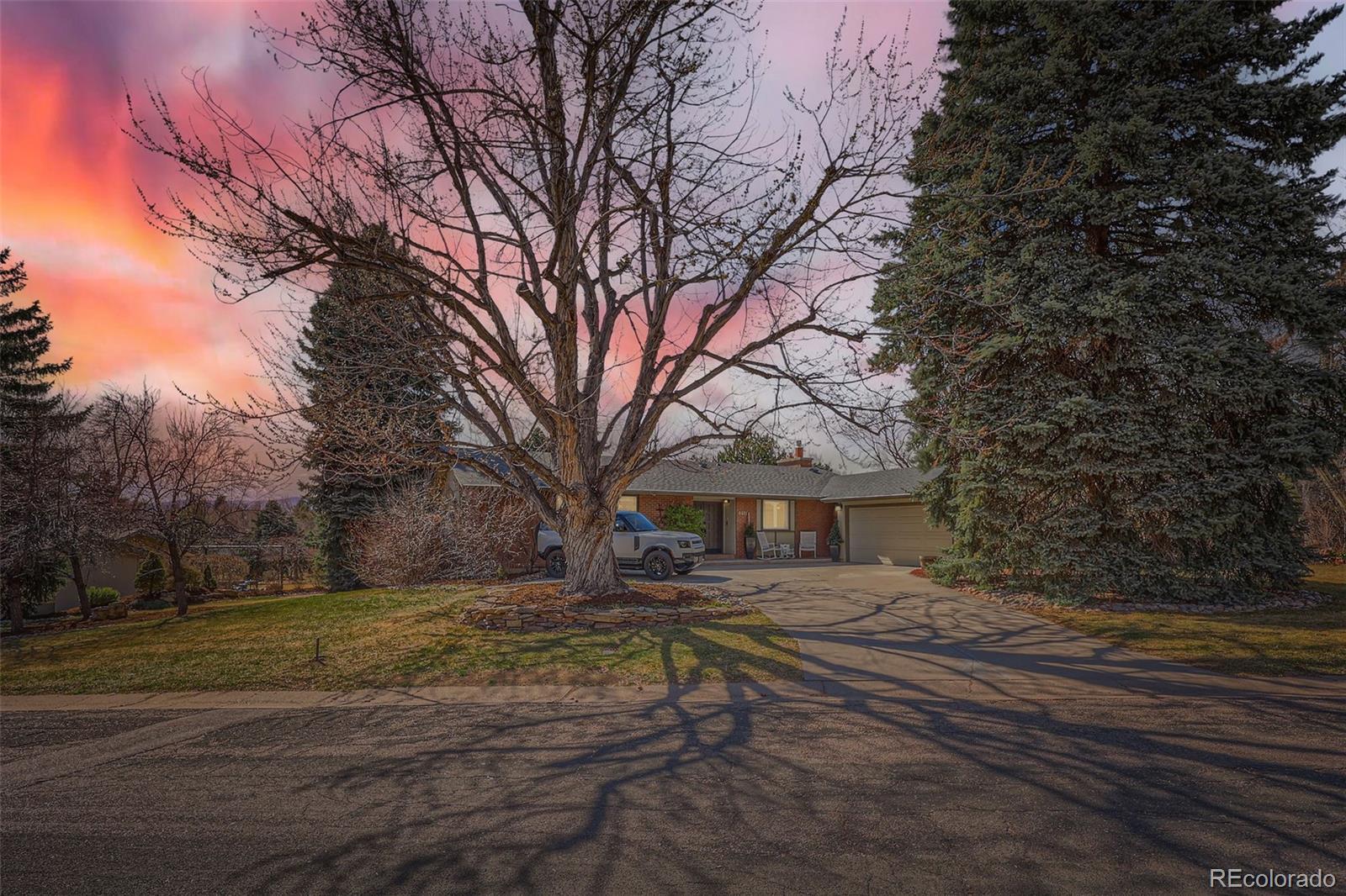 S Hill Way, Littleton, CO 80120