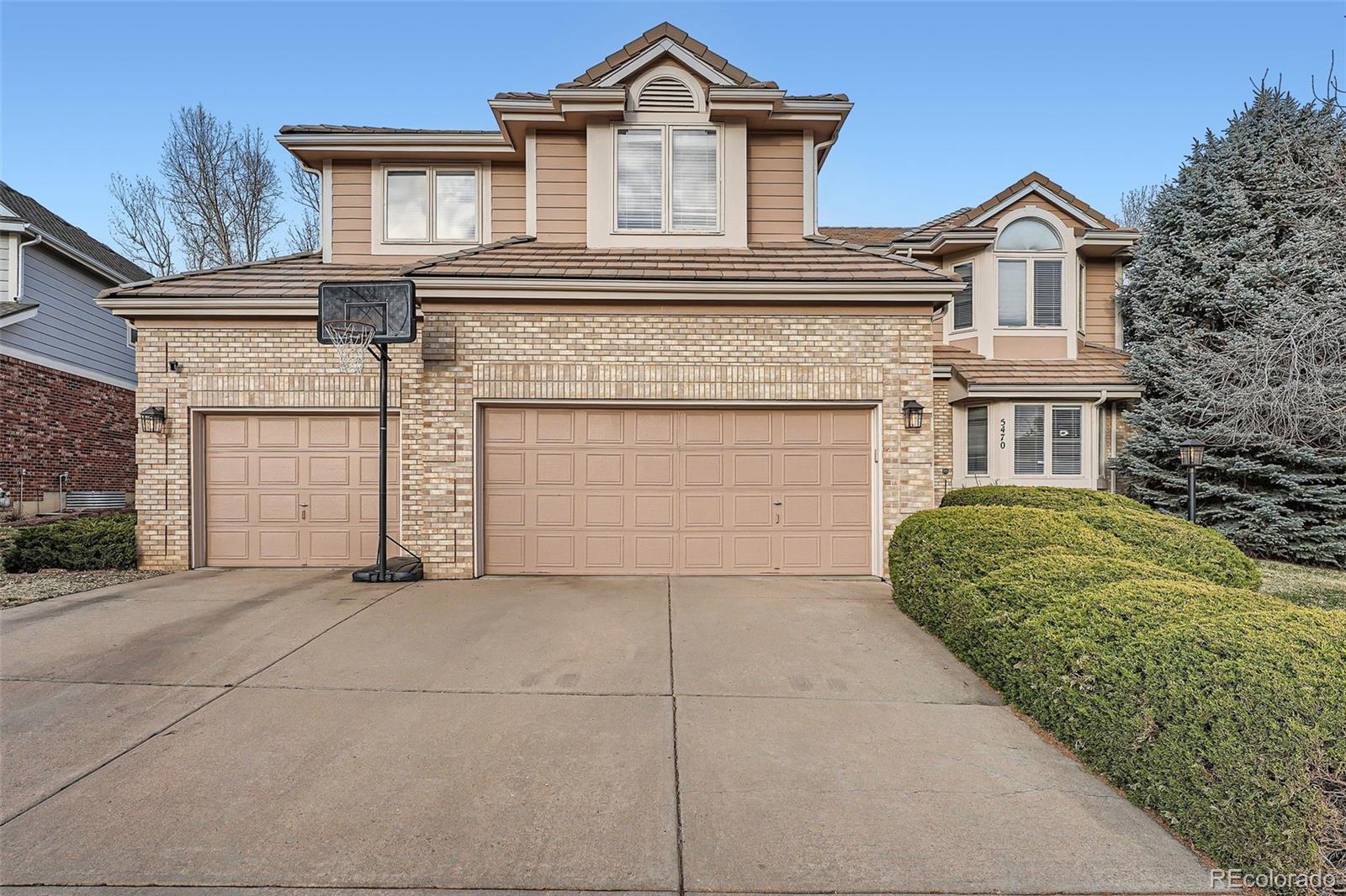S Jasper Way, Centennial, CO 80015