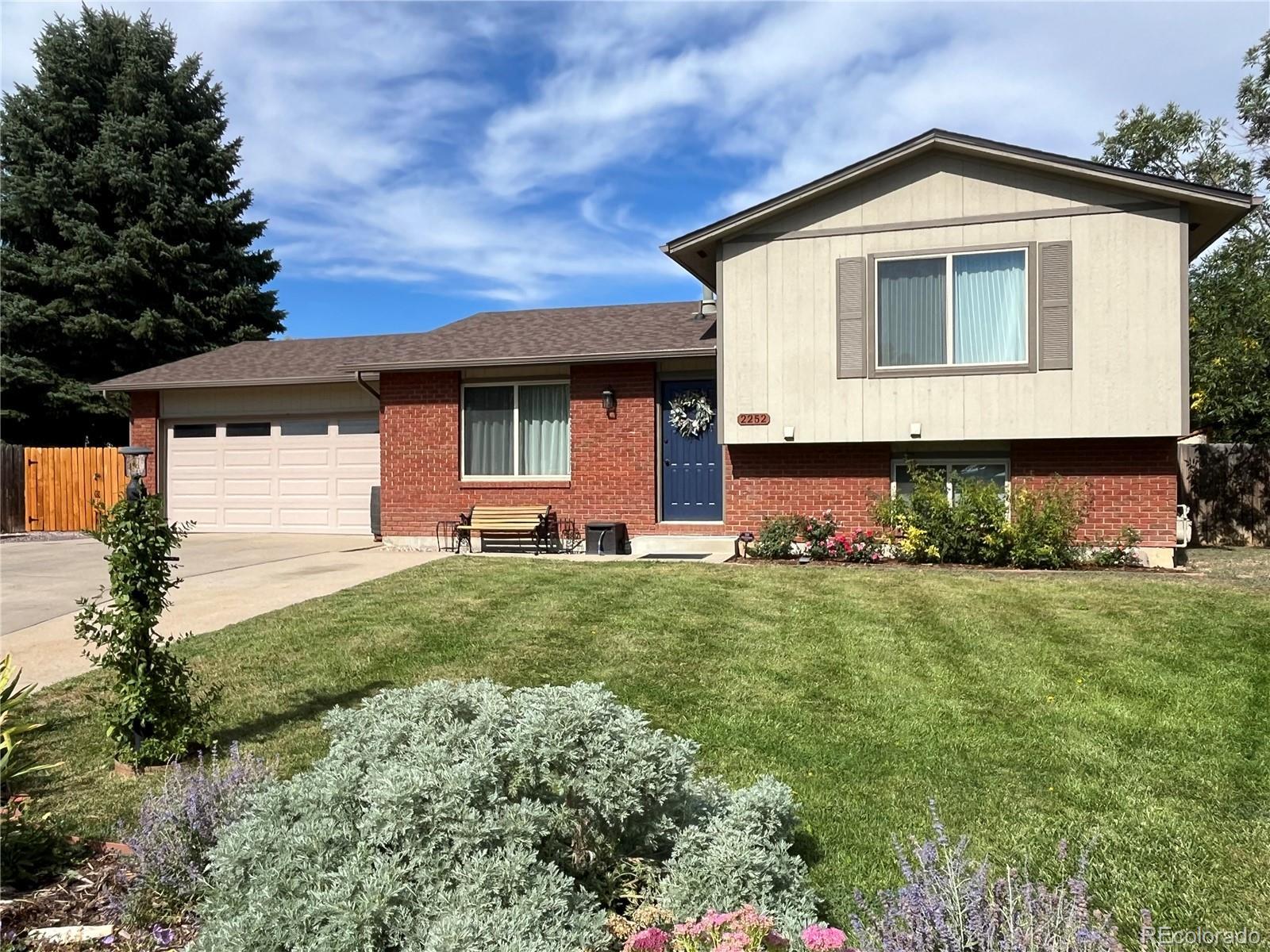 Evelyn Ct, Loveland, CO 80537