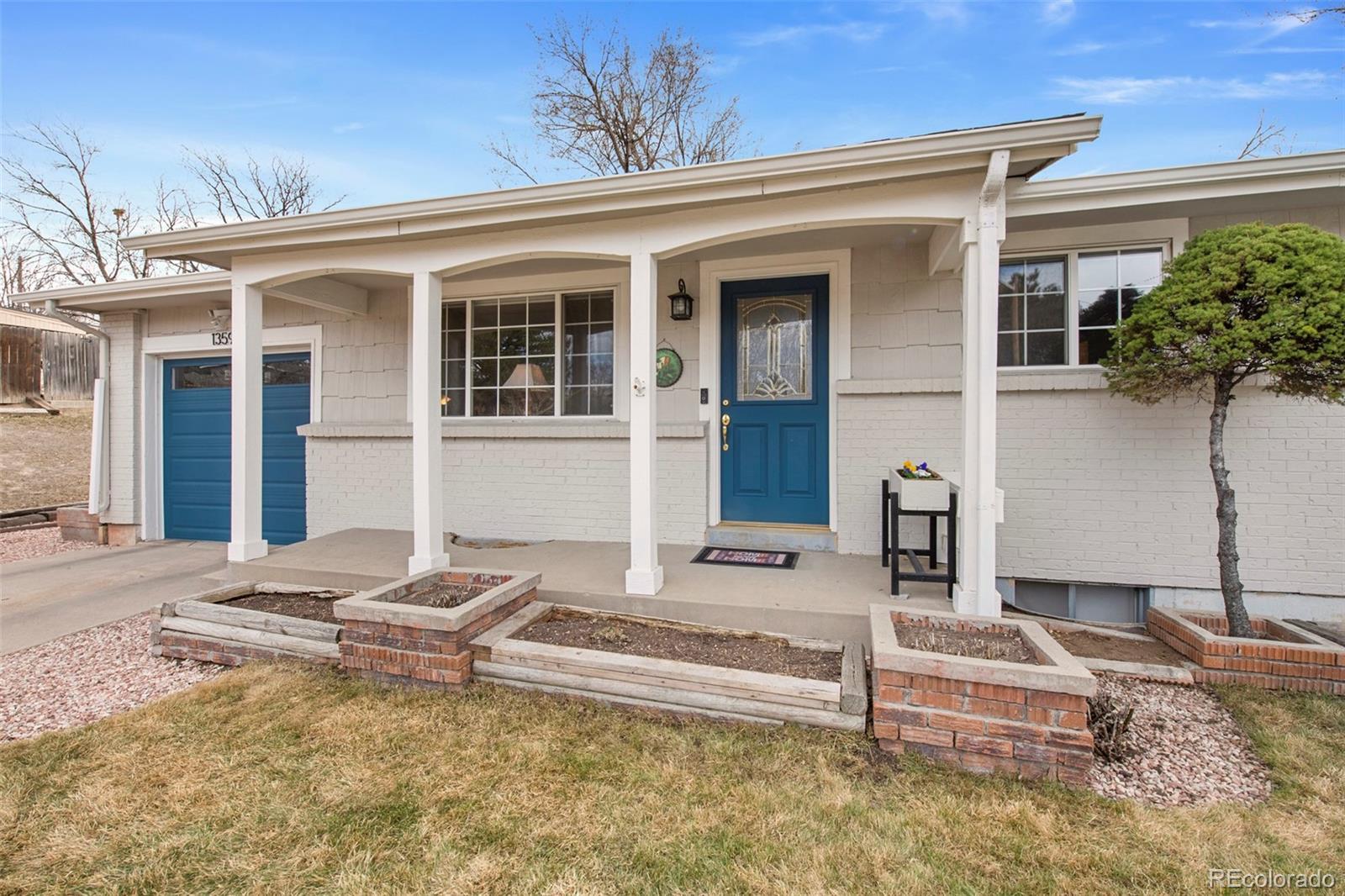 Chambers Rd, Aurora, CO 80011