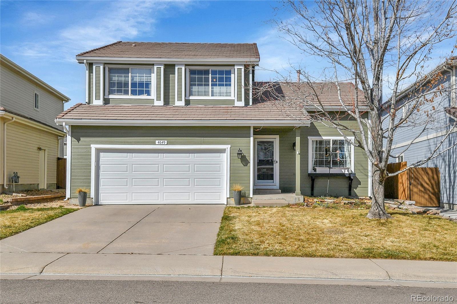 Fenwood Dr, Highlands Ranch, CO 80130