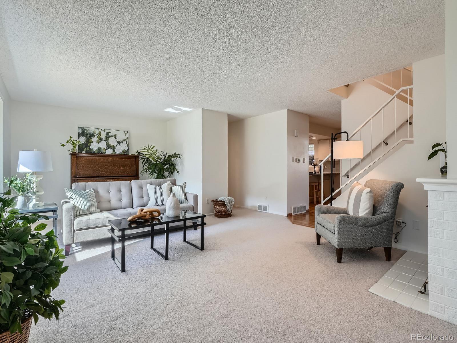 E Oxford Dr, Denver, CO 80237