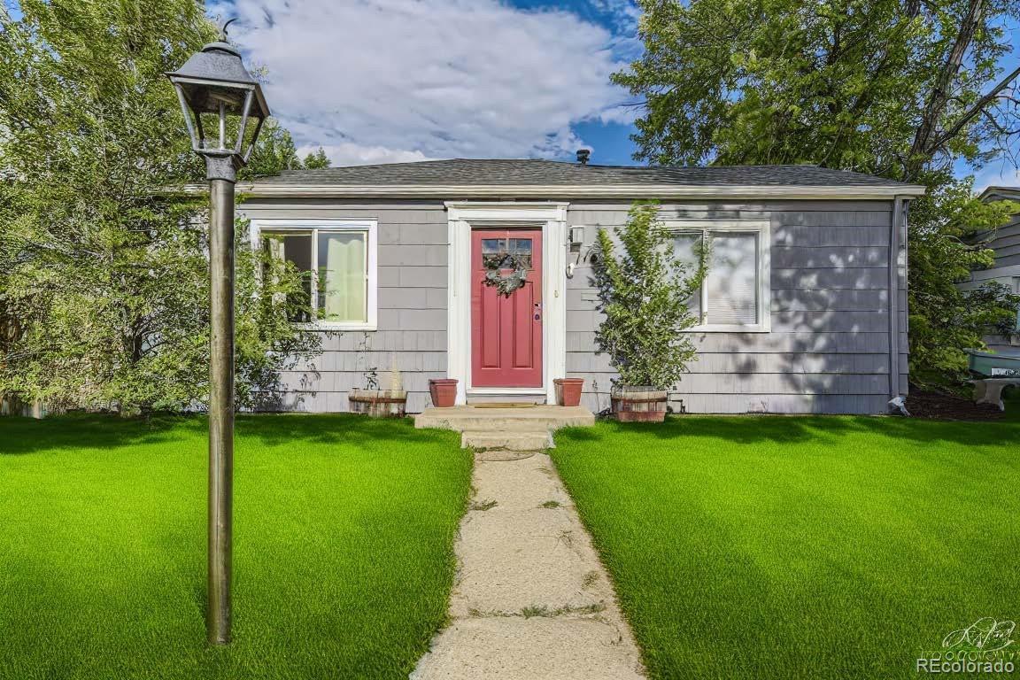 Chester St, Aurora, CO 80010