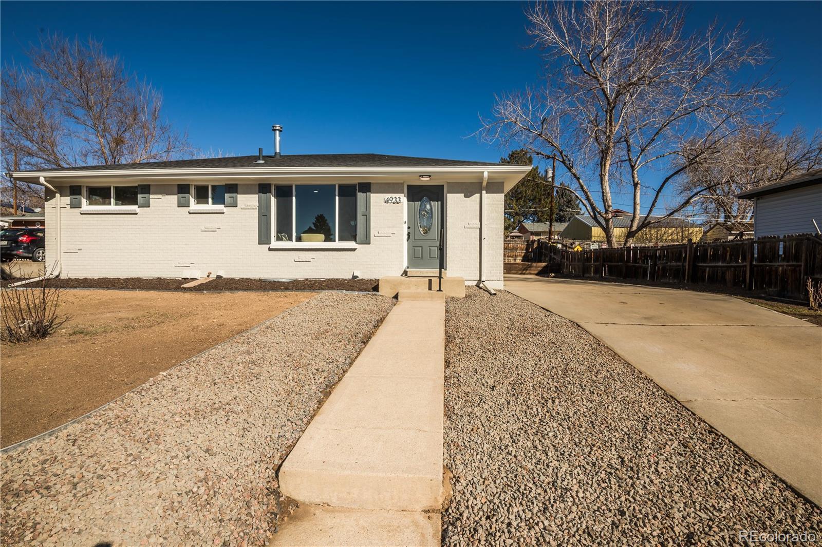 W 61st Ave, Arvada, CO 80003