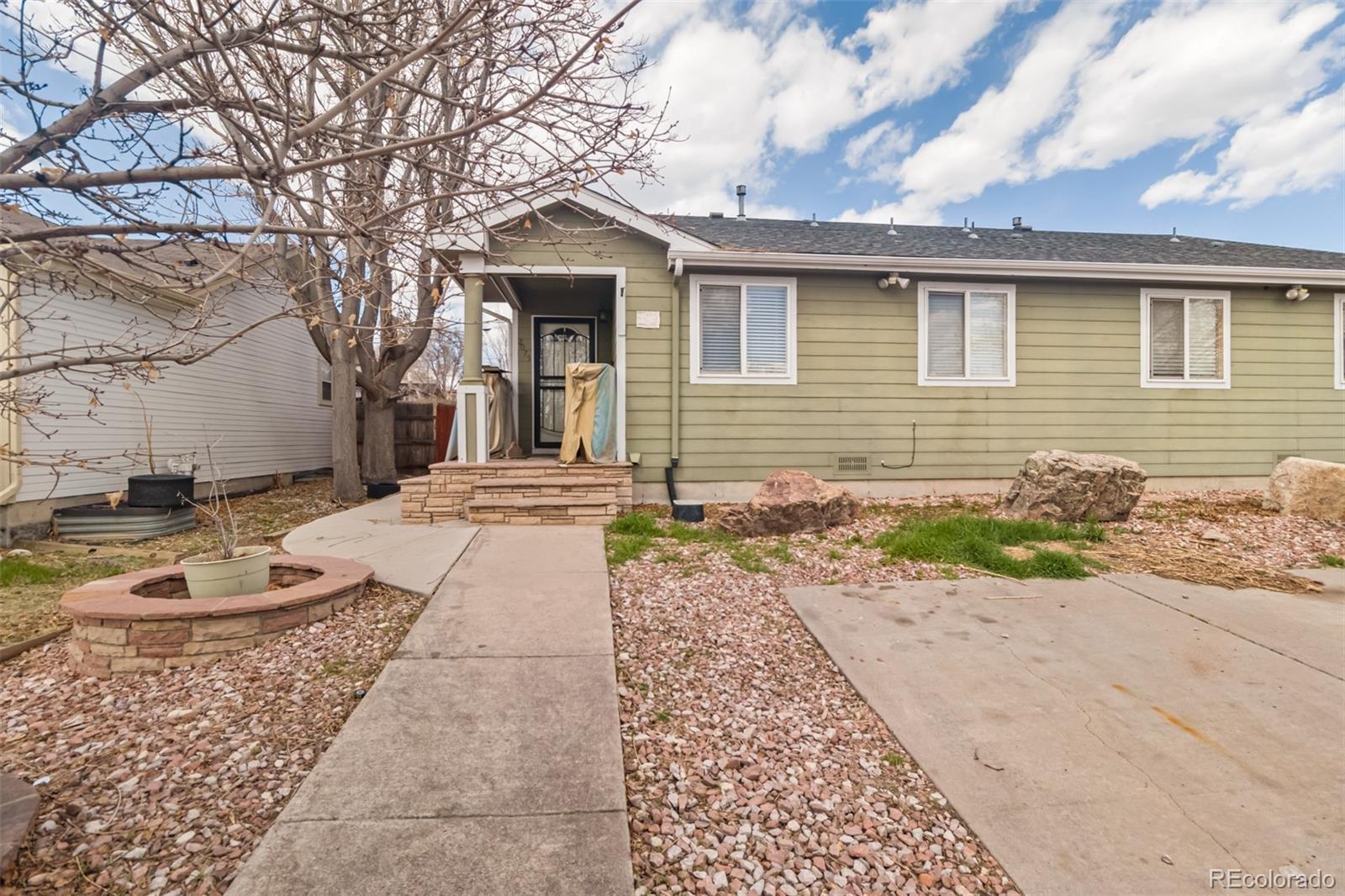 W Hillside Ave, Englewood, CO 80110