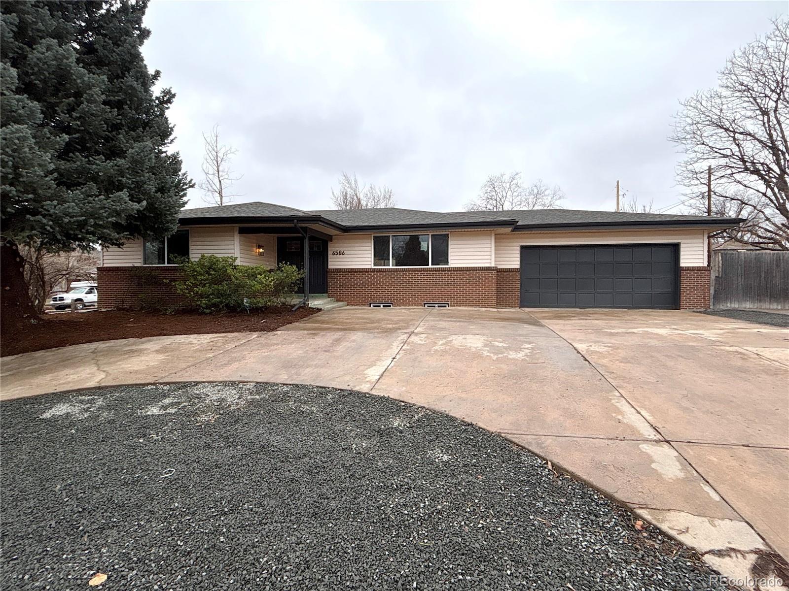 W Leawood Dr, Littleton, CO 80123