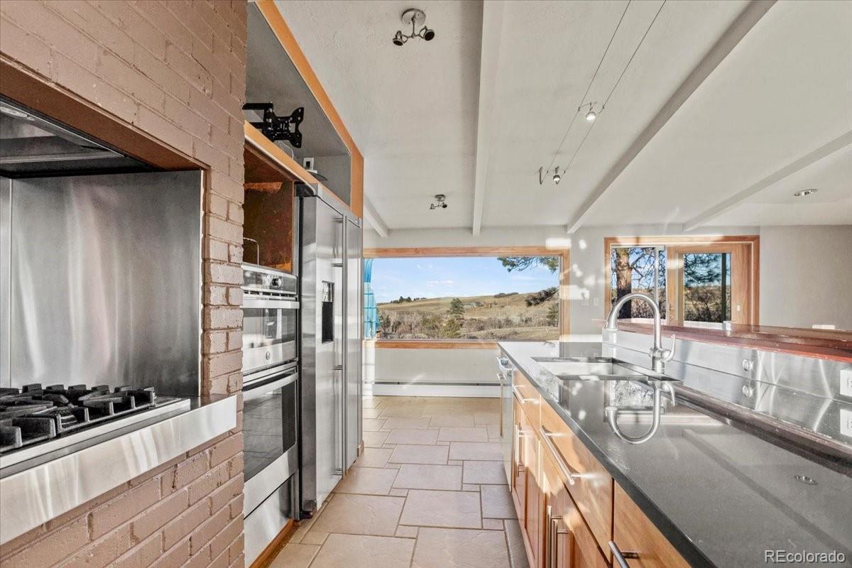 N Perry Park Rd, Sedalia, CO 80135
