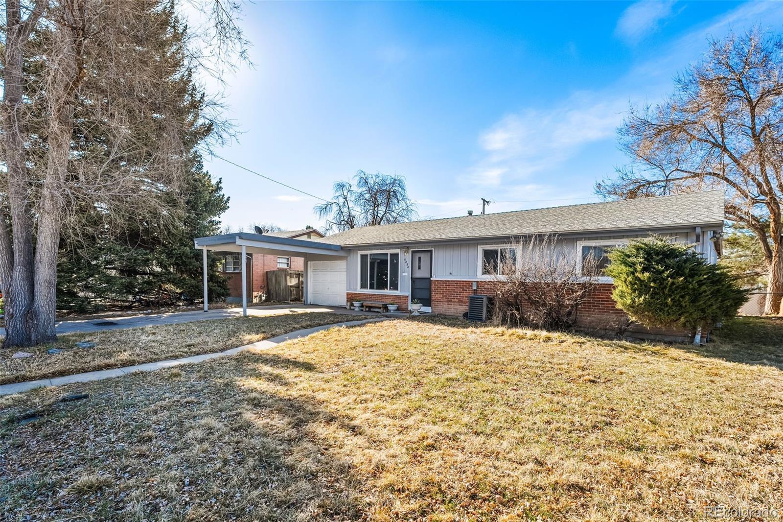W Airview Ave, Lakewood, CO 80232